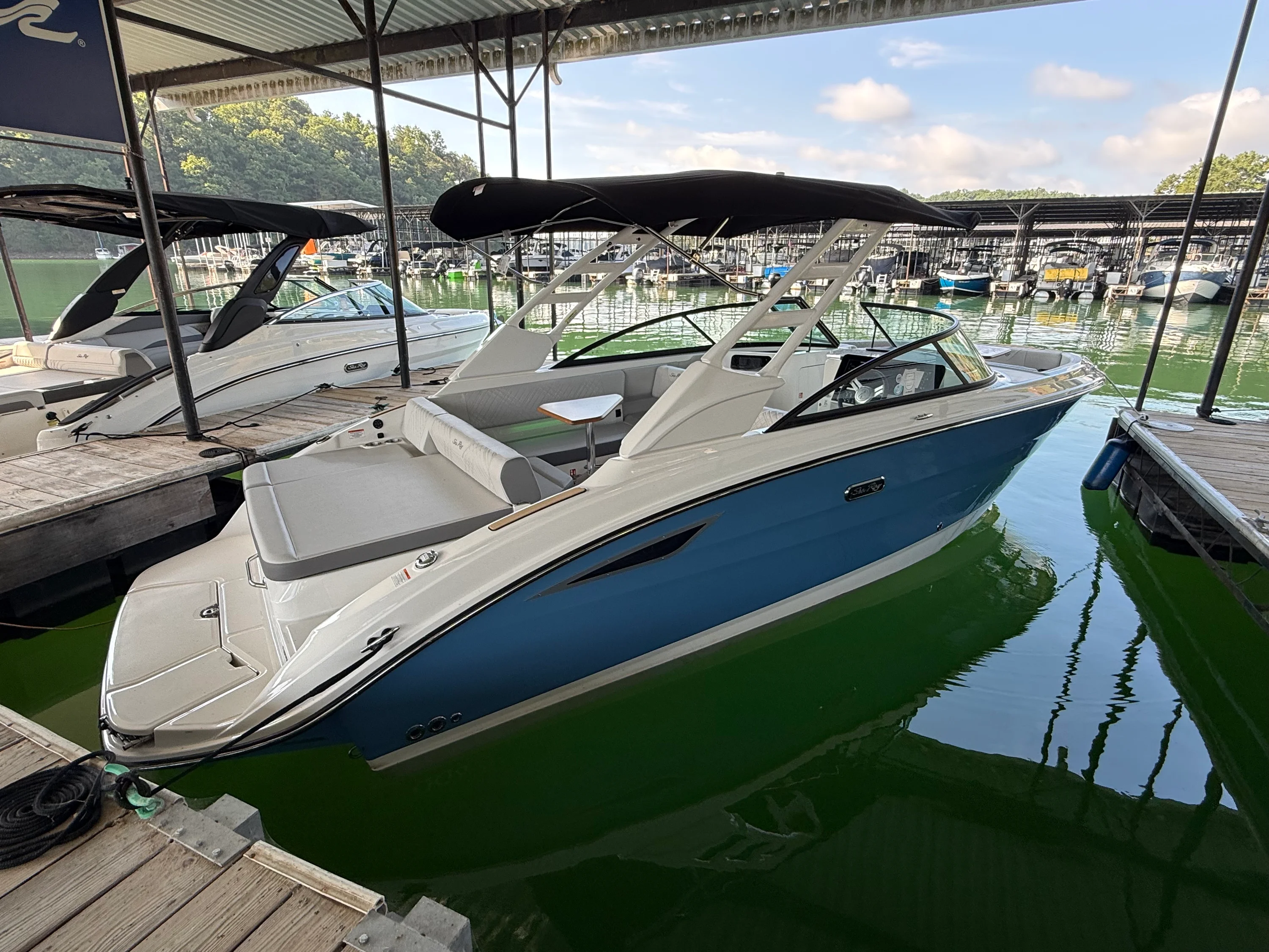 2026 Sea Ray SDX 250 Image Thumbnail #0