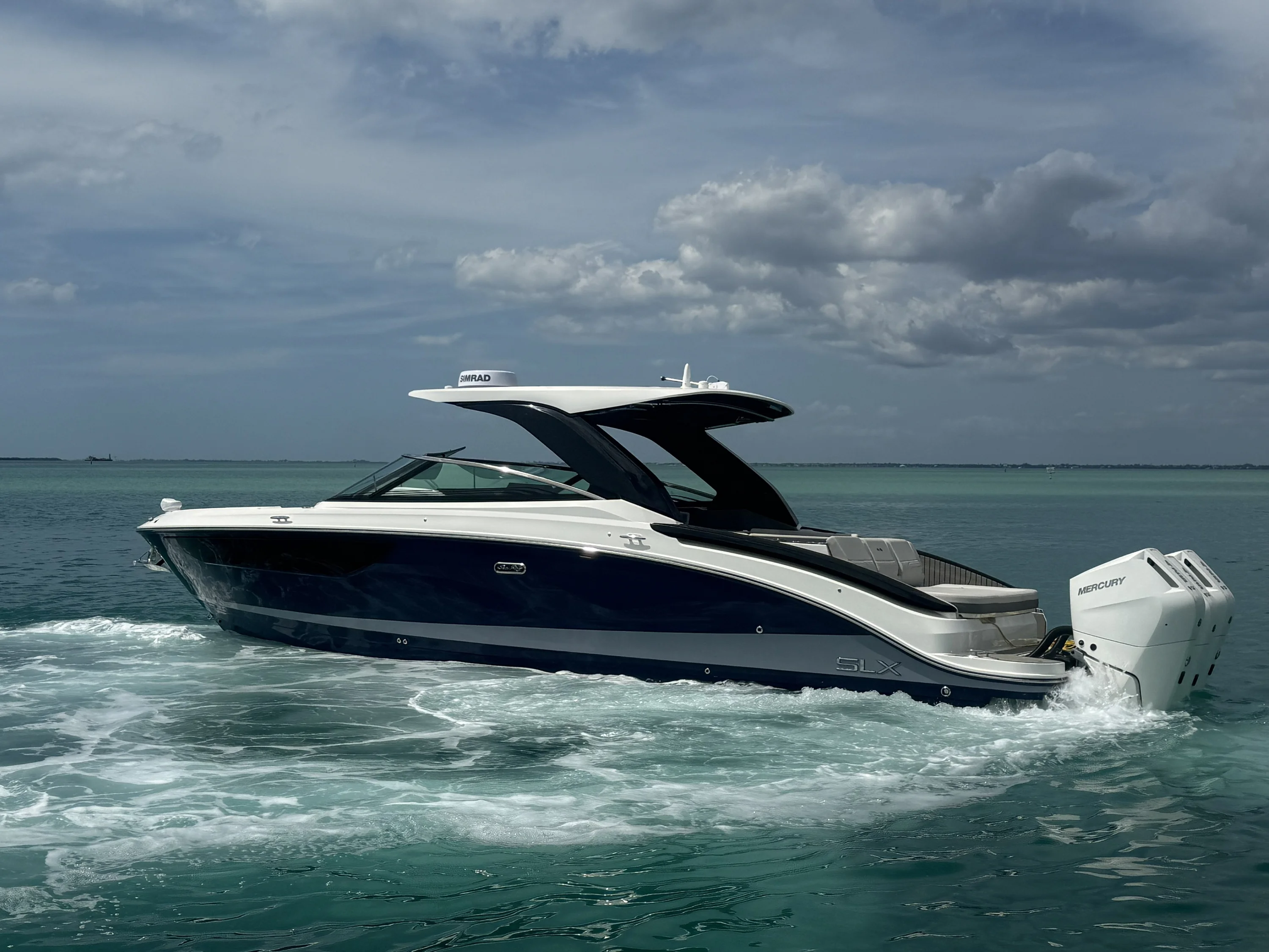 2026 Sea Ray SLX 360 OUTBOARD Image Thumbnail #0