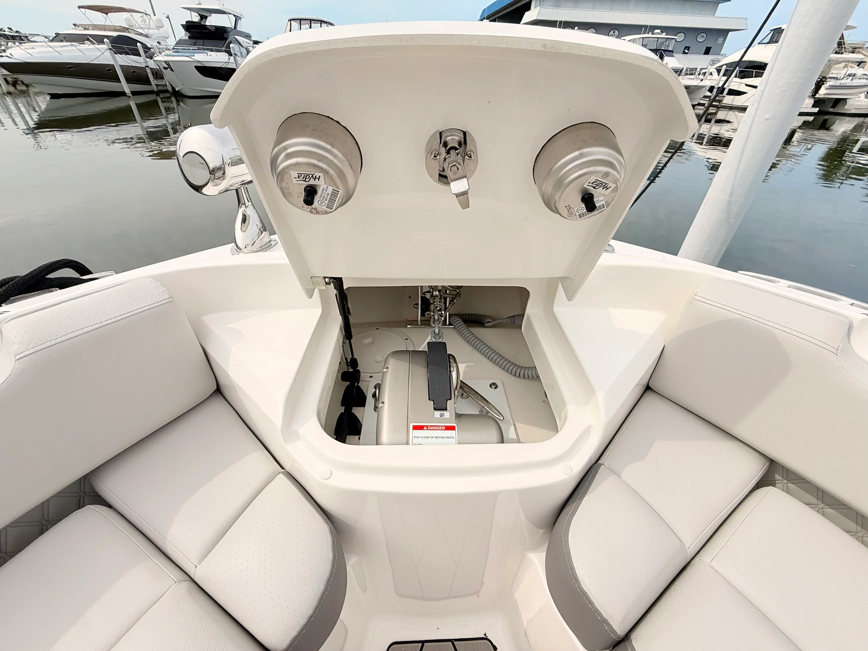2026 Sea Ray SLX 400 Outboard Image Thumbnail #73