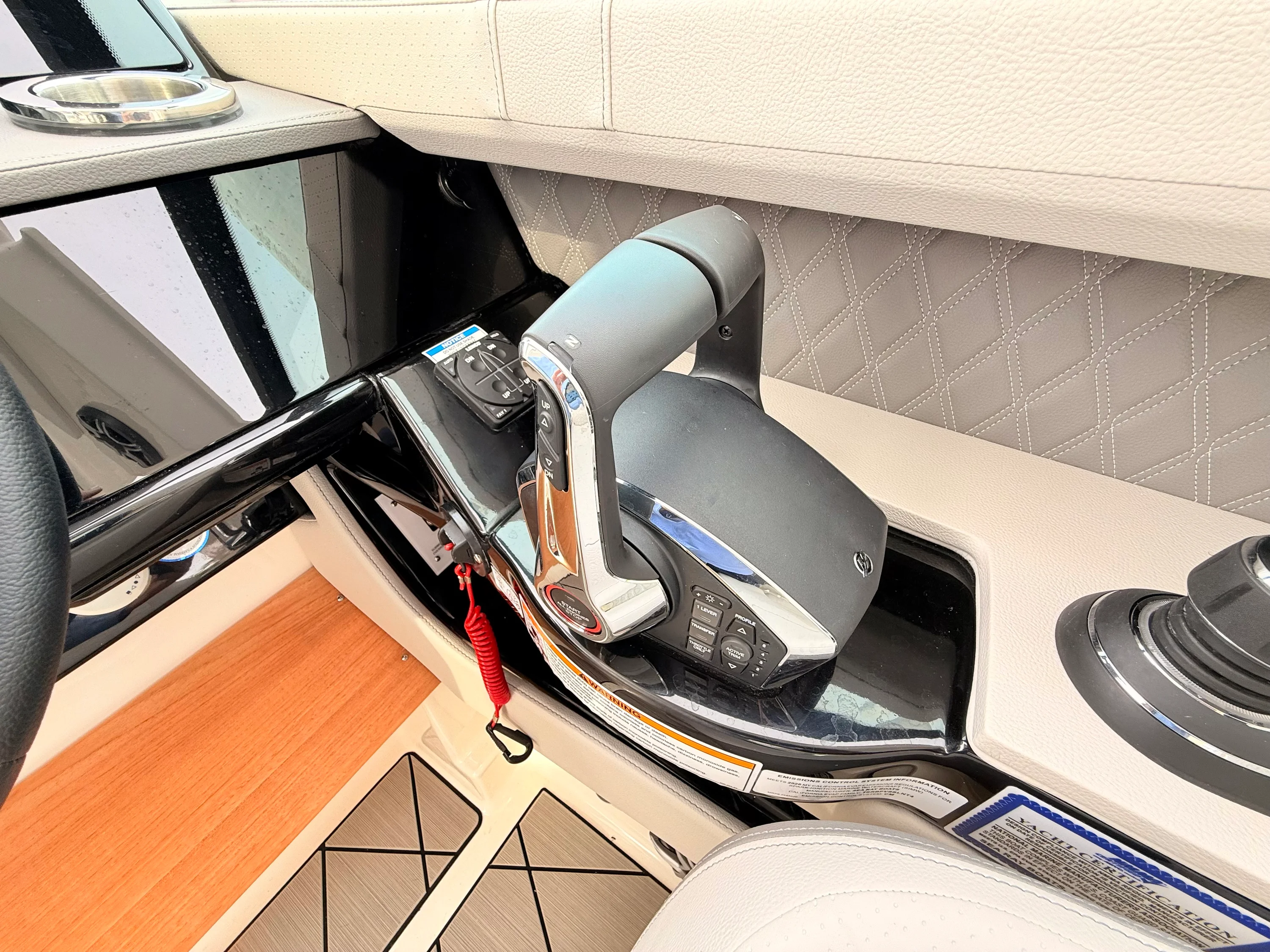 2026 Sea Ray SLX 400 Outboard Image Thumbnail #63