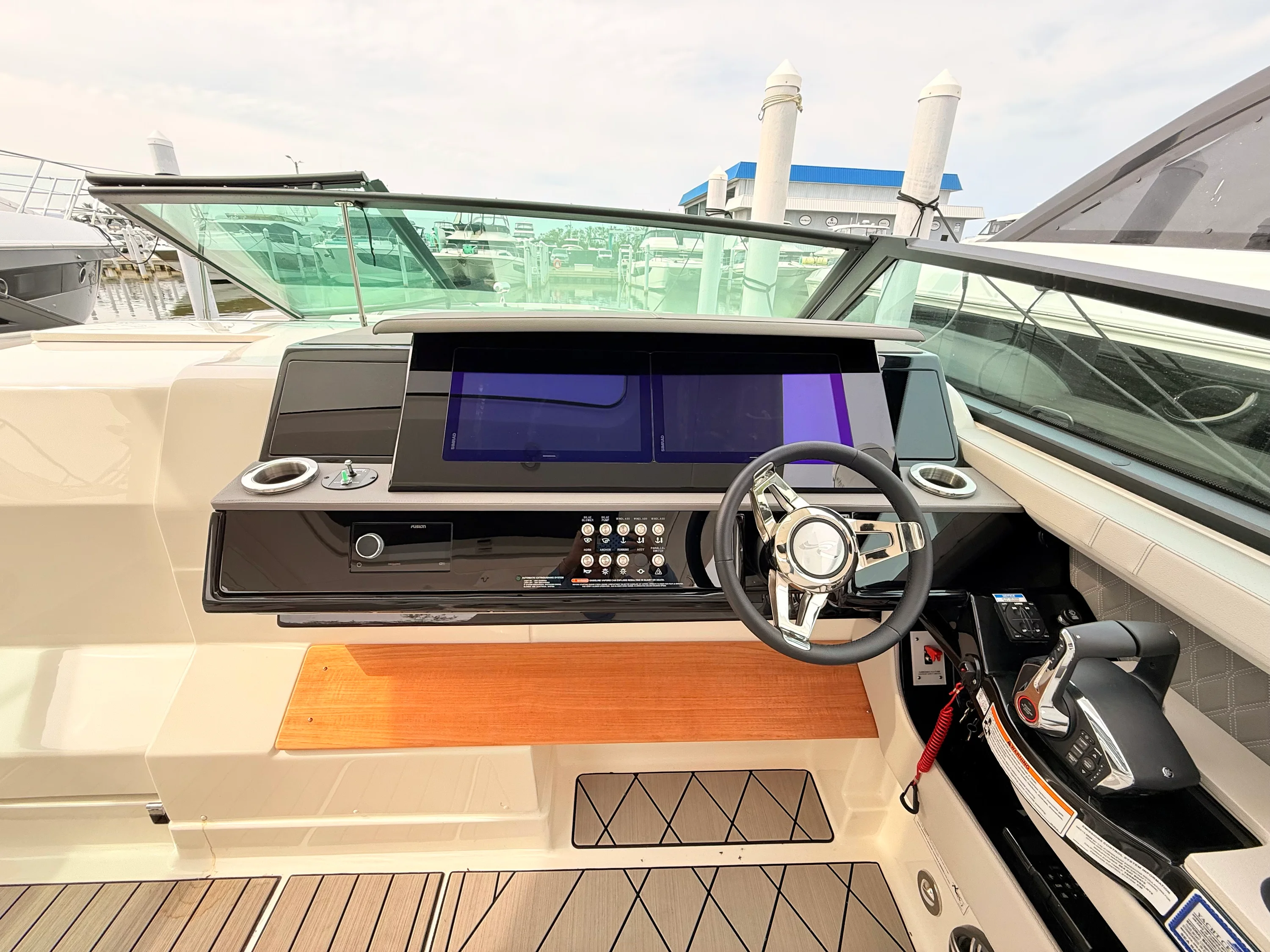 2026 Sea Ray SLX 400 Outboard Image Thumbnail #60