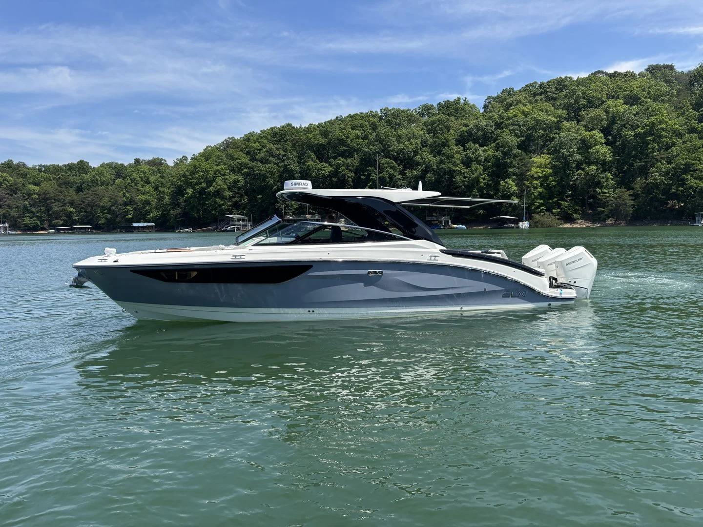 2026 Sea Ray SLX 360 OUTBOARD Image Thumbnail #29