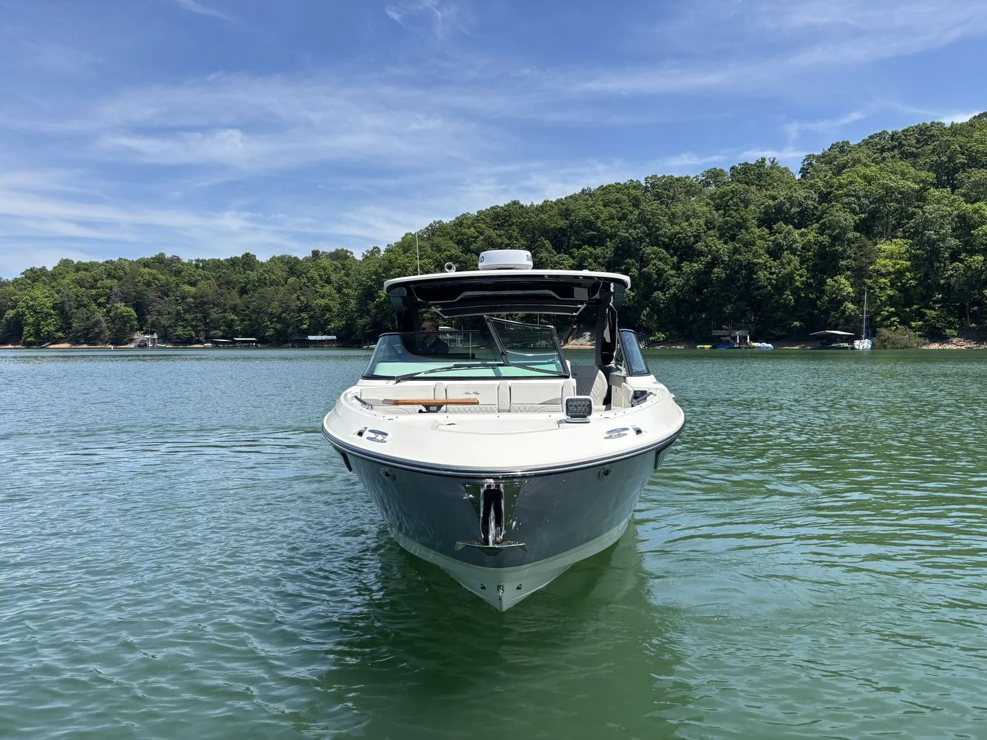 2026 Sea Ray SLX 360 OUTBOARD Image Thumbnail #2
