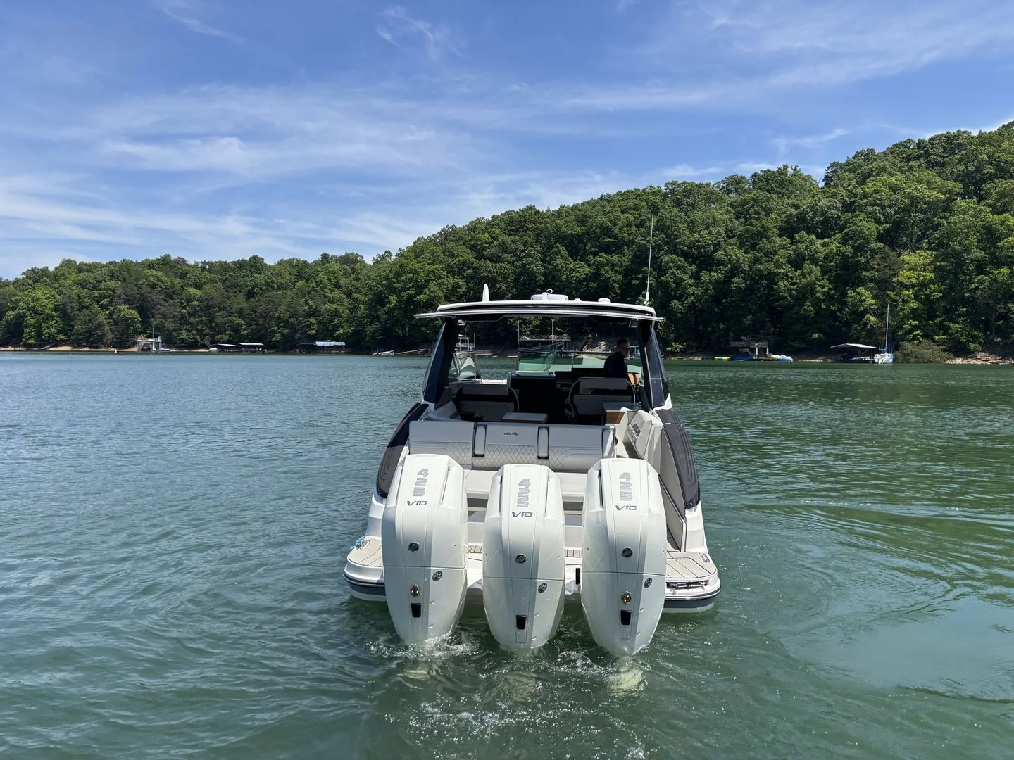 2026 Sea Ray SLX 360 OUTBOARD Image Thumbnail #31