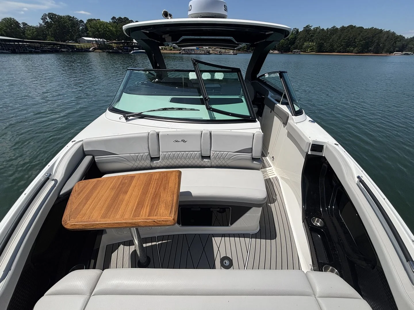 2026 Sea Ray SLX 360 OUTBOARD Image Thumbnail #23