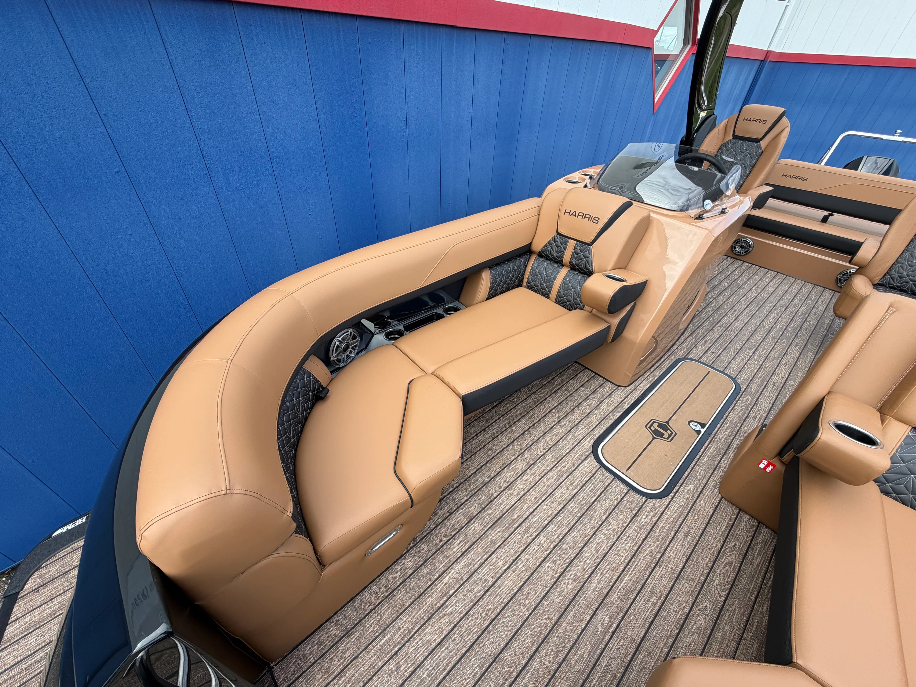 2026 Harris 230 Grand Mariner Image Thumbnail #3