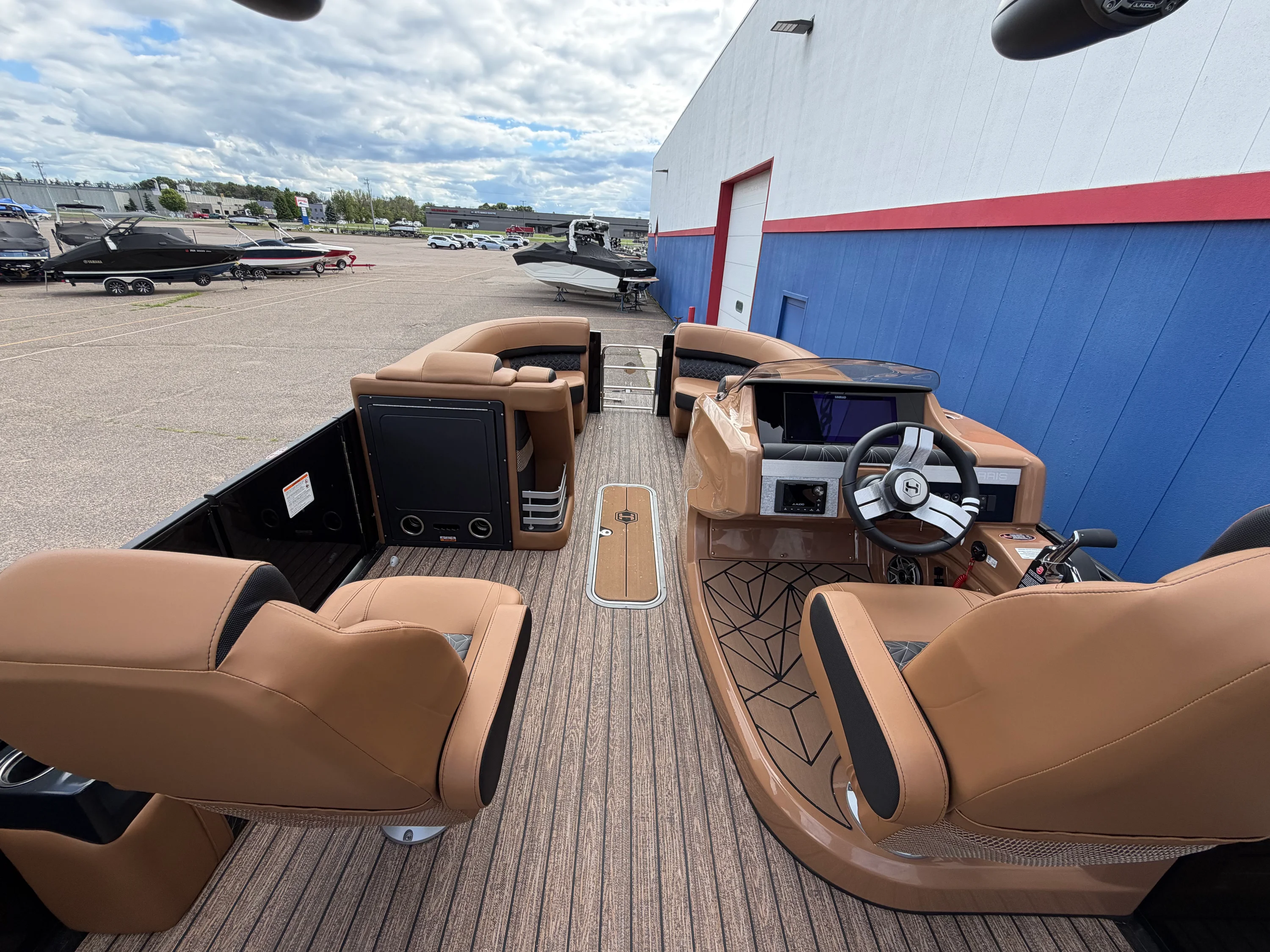 2026 Harris 230 Grand Mariner Image Thumbnail #6