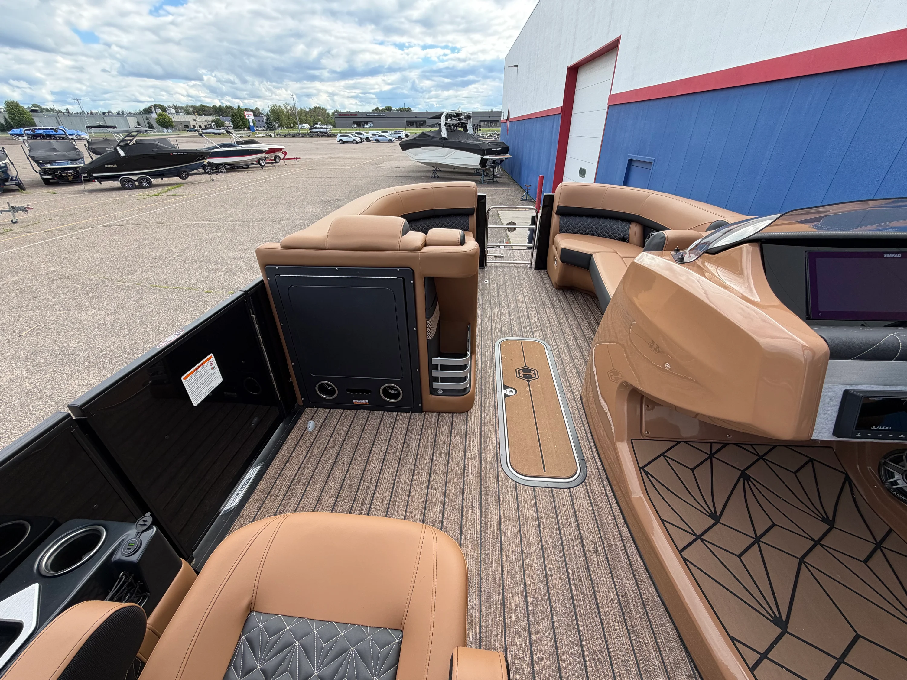 2026 Harris 230 Grand Mariner Image Thumbnail #9