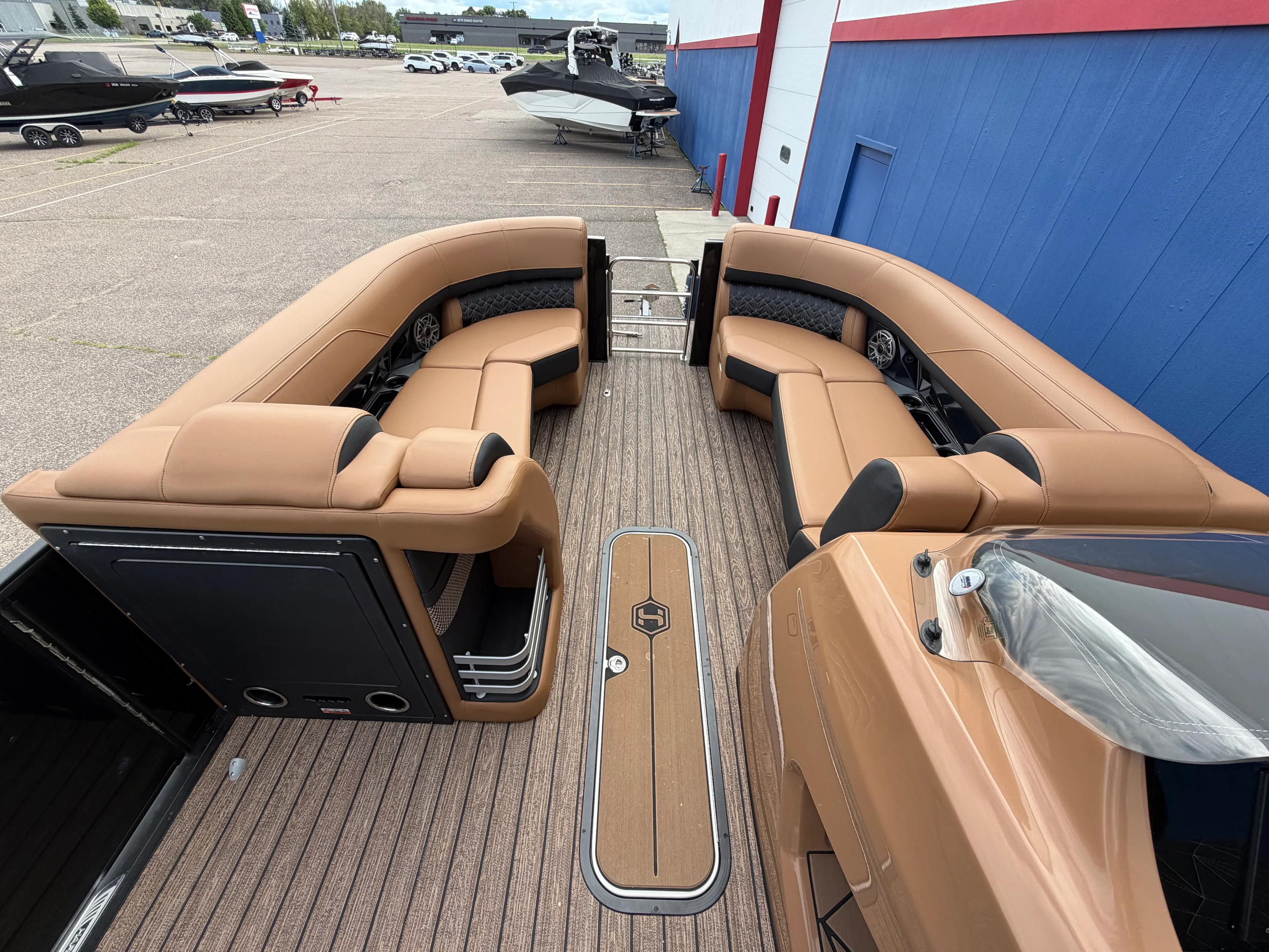 2026 Harris 230 Grand Mariner Image Thumbnail #5