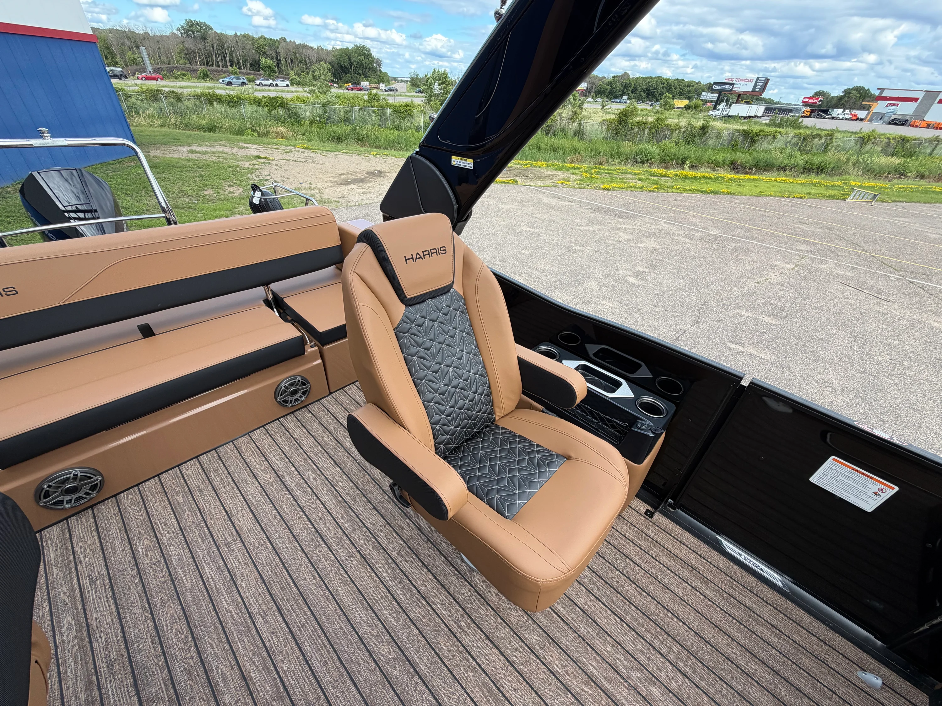 2026 Harris 230 Grand Mariner Image Thumbnail #11