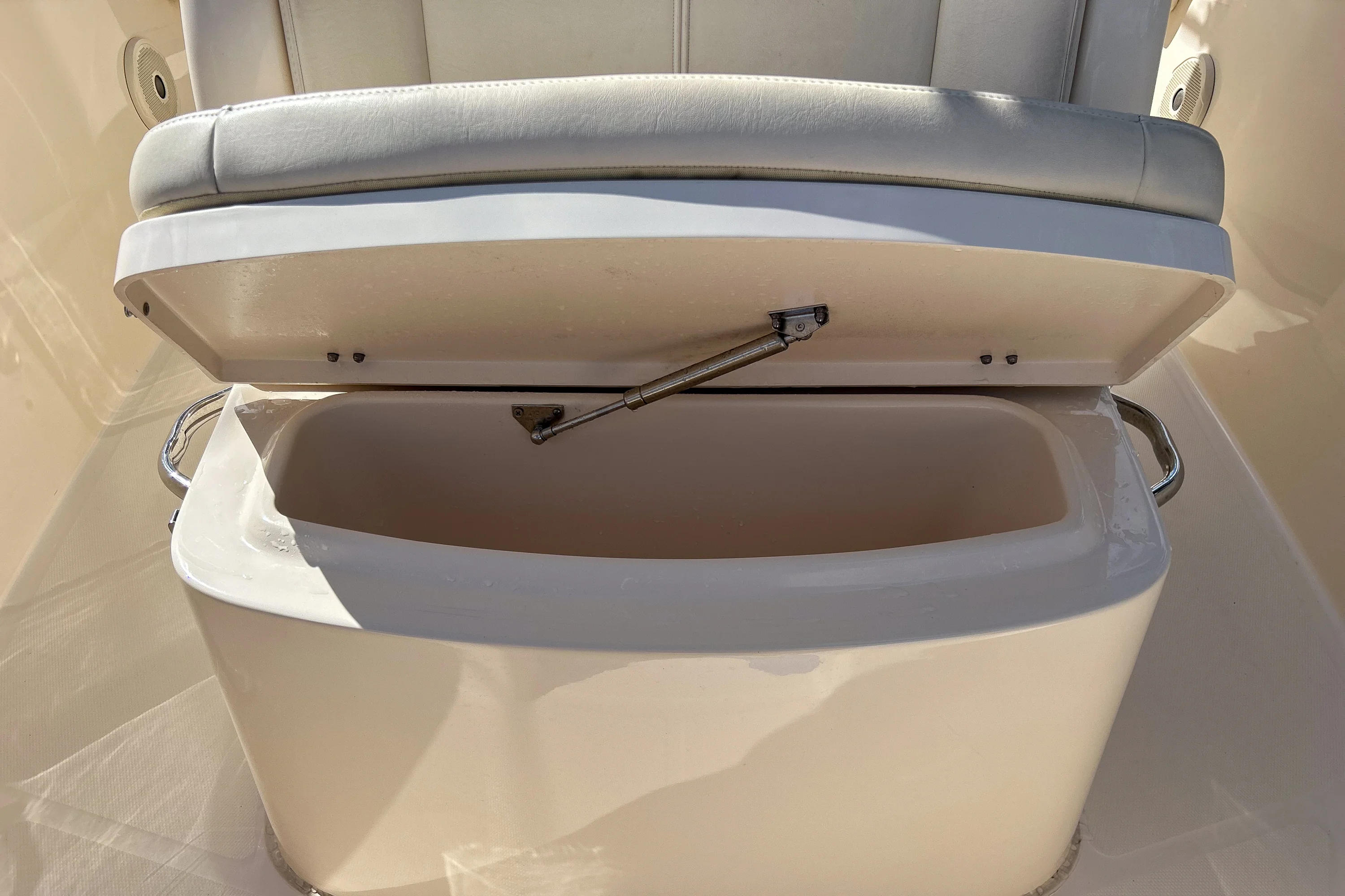 2017 Grady-White FISHERMAN 236 Image Thumbnail #30