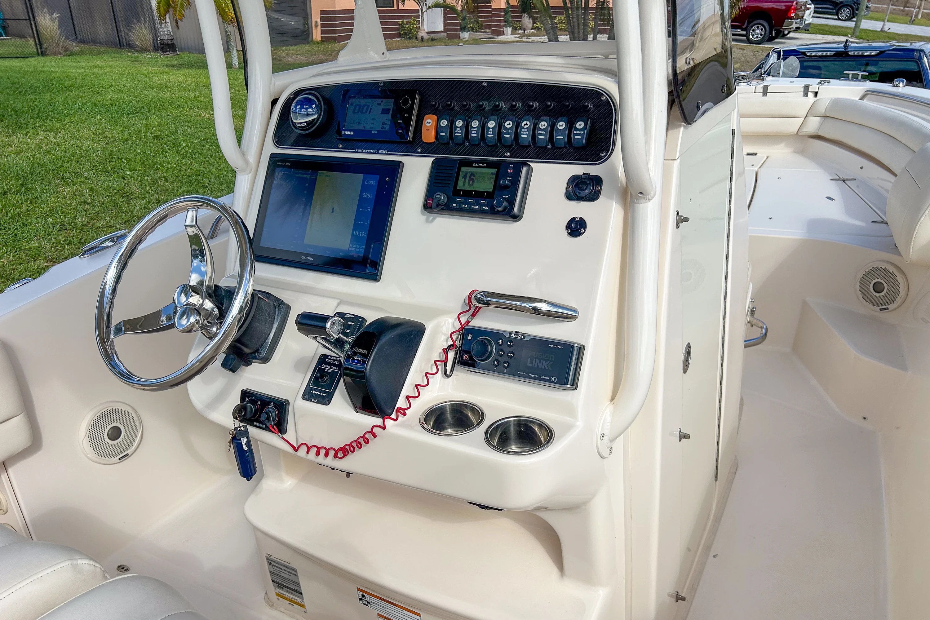 2017 Grady-White FISHERMAN 236 Image Thumbnail #10