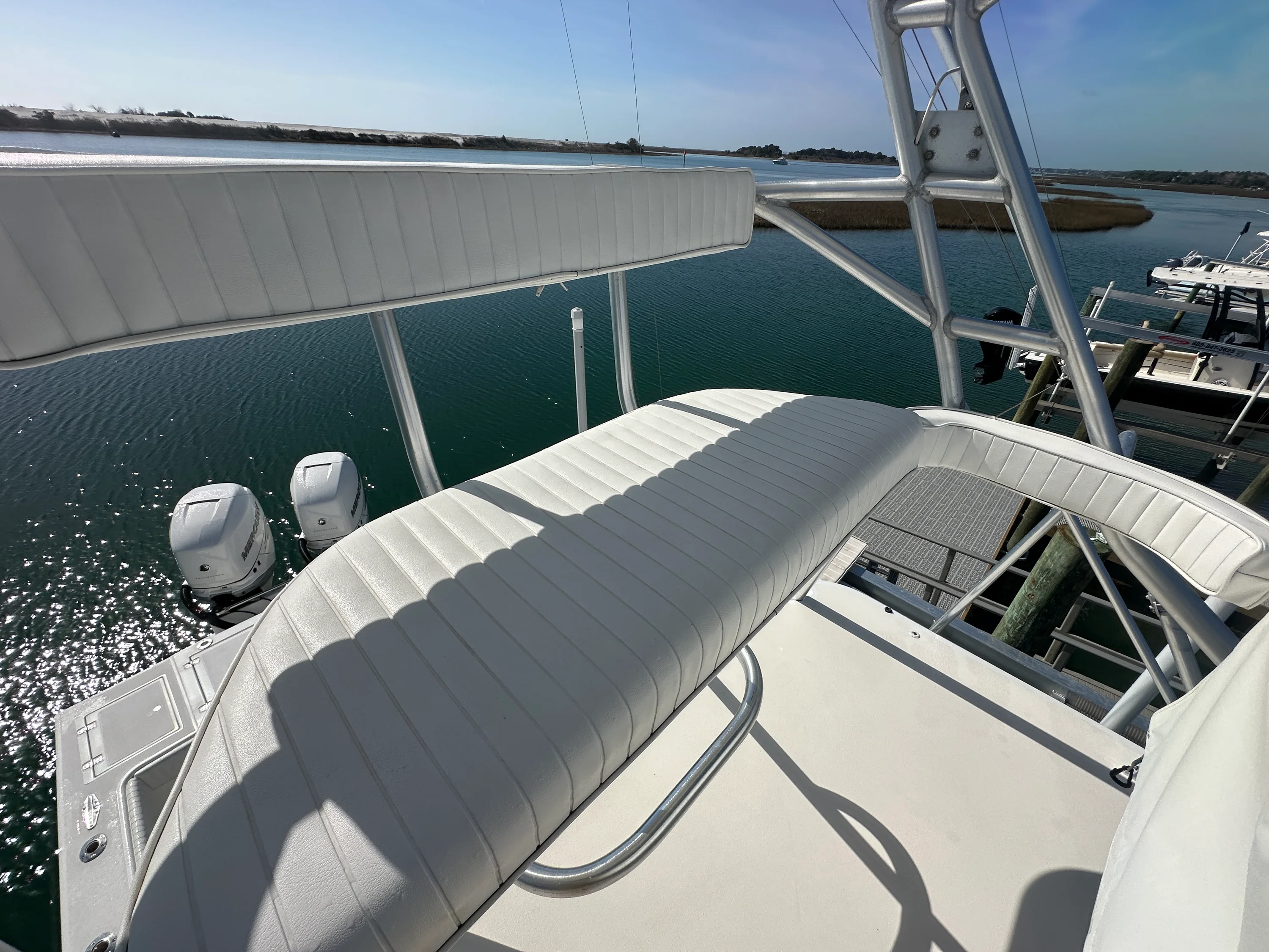 2005 Ocean Master 31 EXPRESS SPORT CABIN Image Thumbnail #25