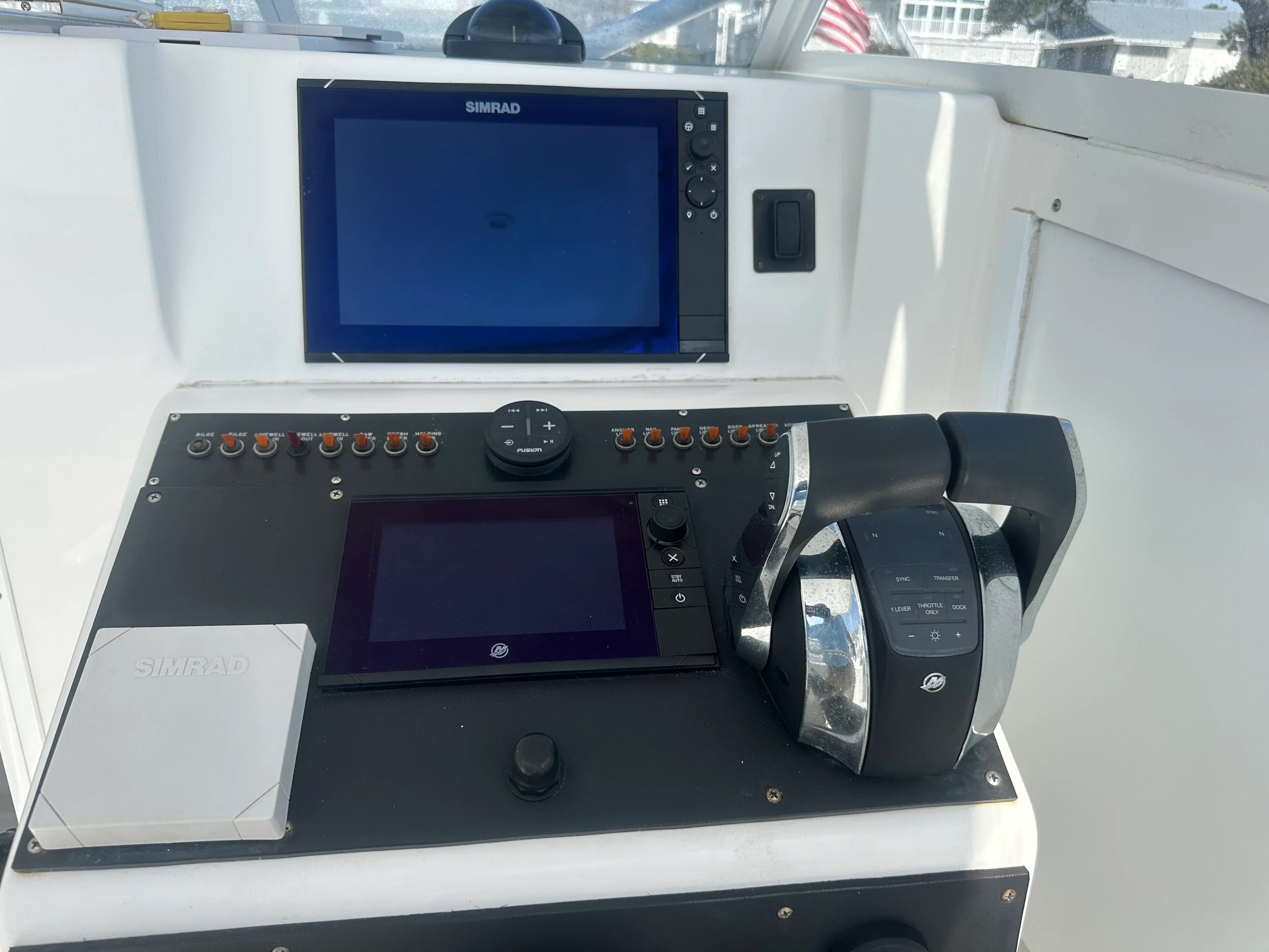 2005 Ocean Master 31 EXPRESS SPORT CABIN Image Thumbnail #18