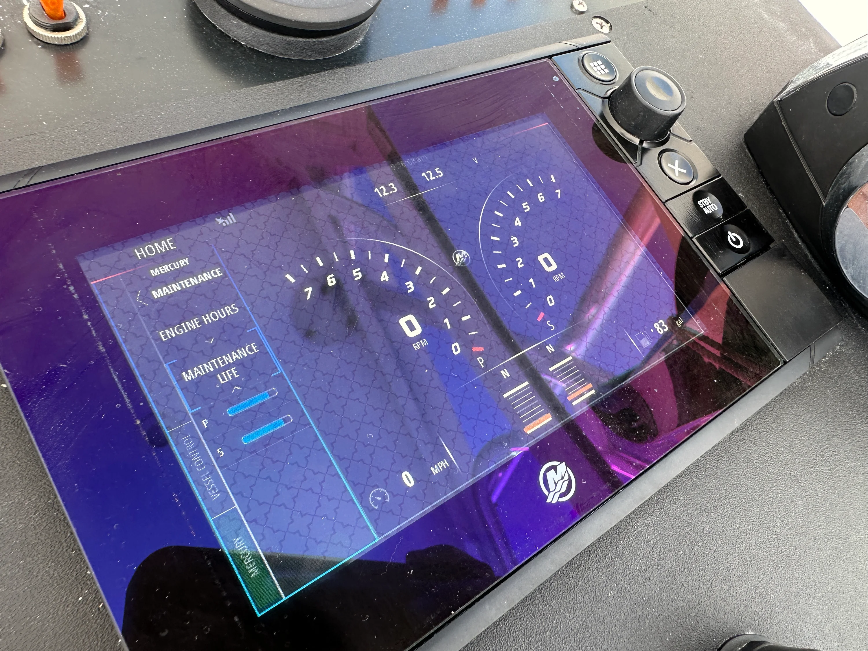 2005 Ocean Master 31 EXPRESS SPORT CABIN Image Thumbnail #19