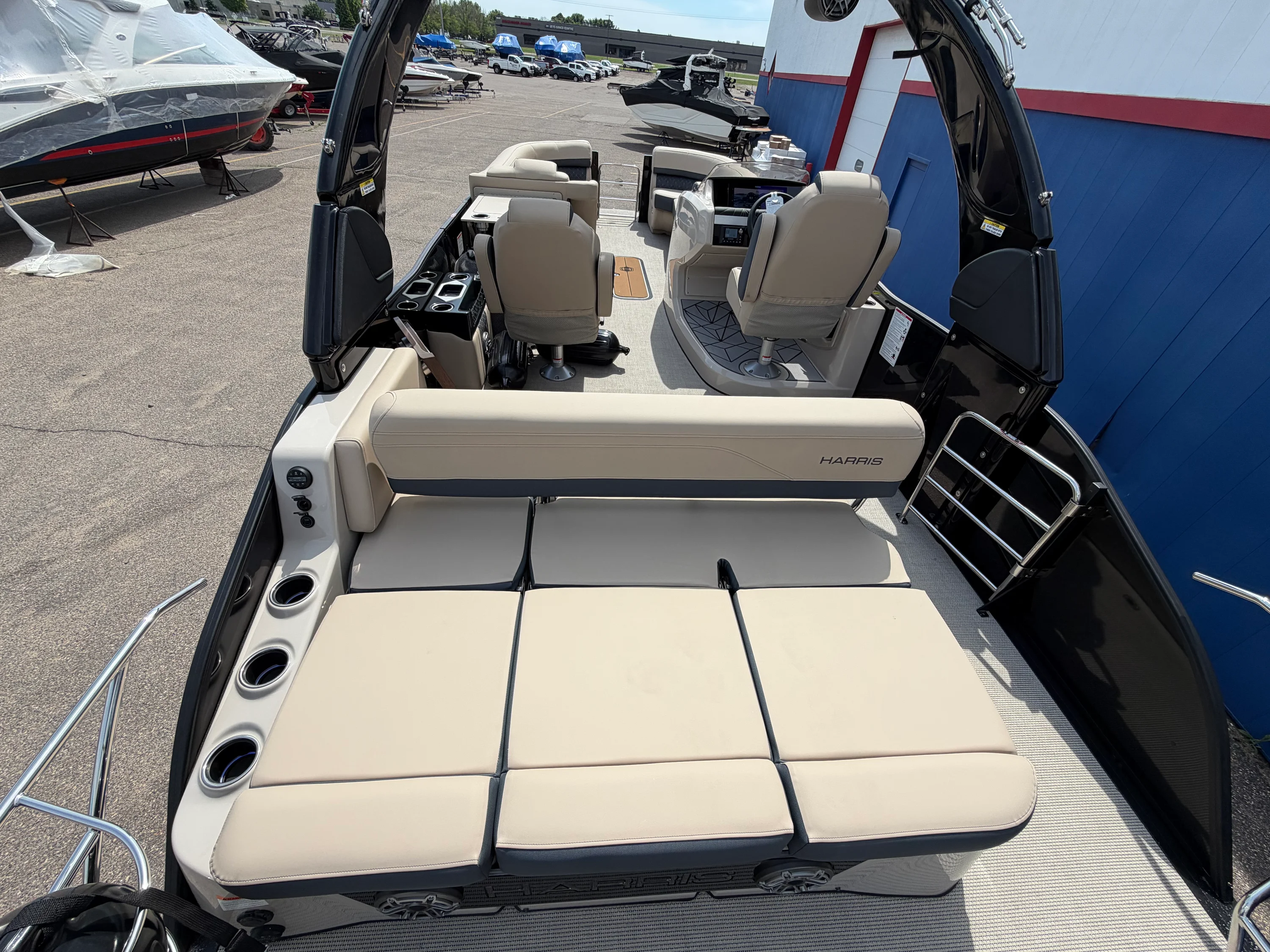 2026 Harris Grand Mariner 250 Image Thumbnail #15