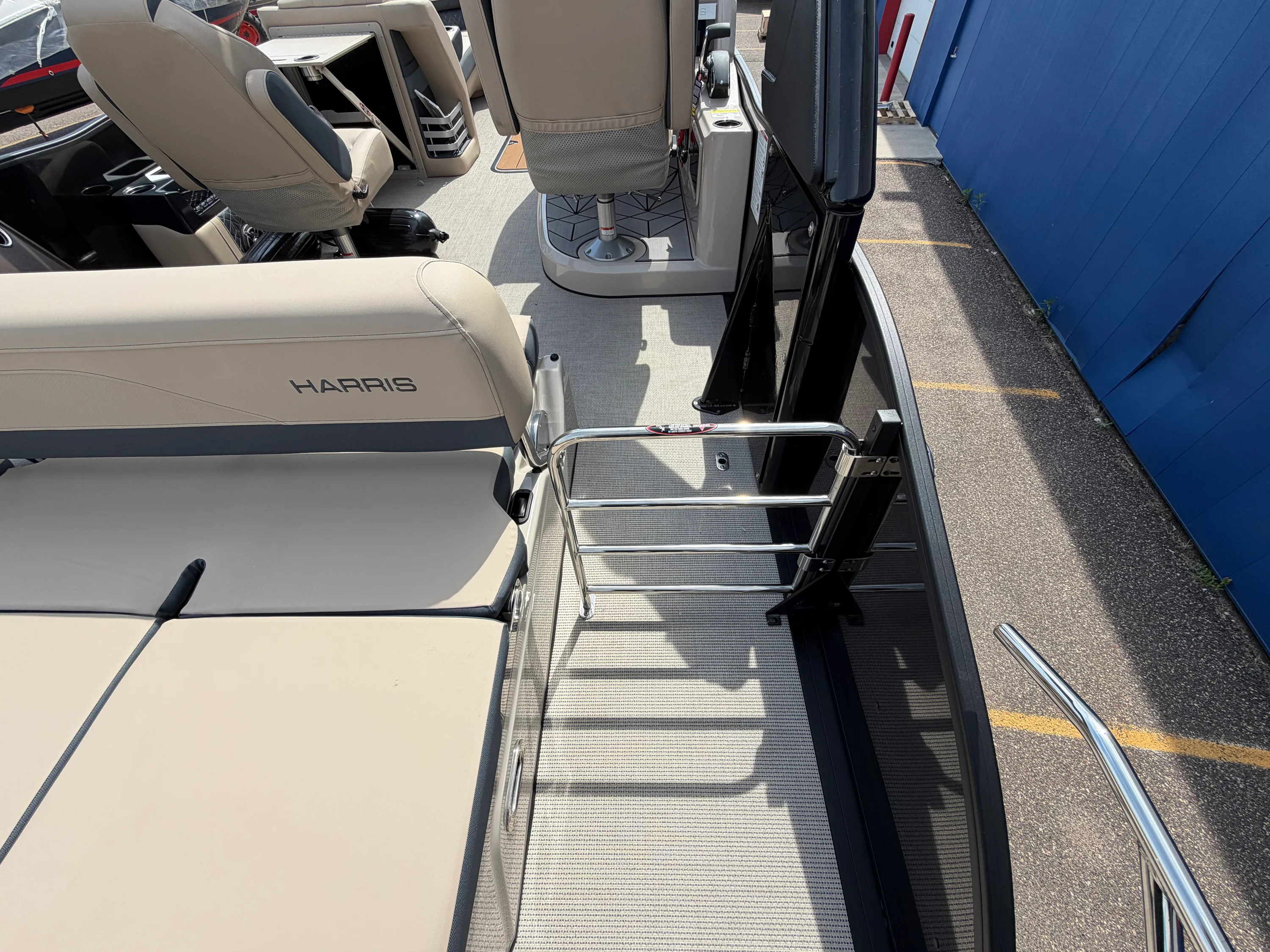 2026 Harris Grand Mariner 250 Image Thumbnail #17