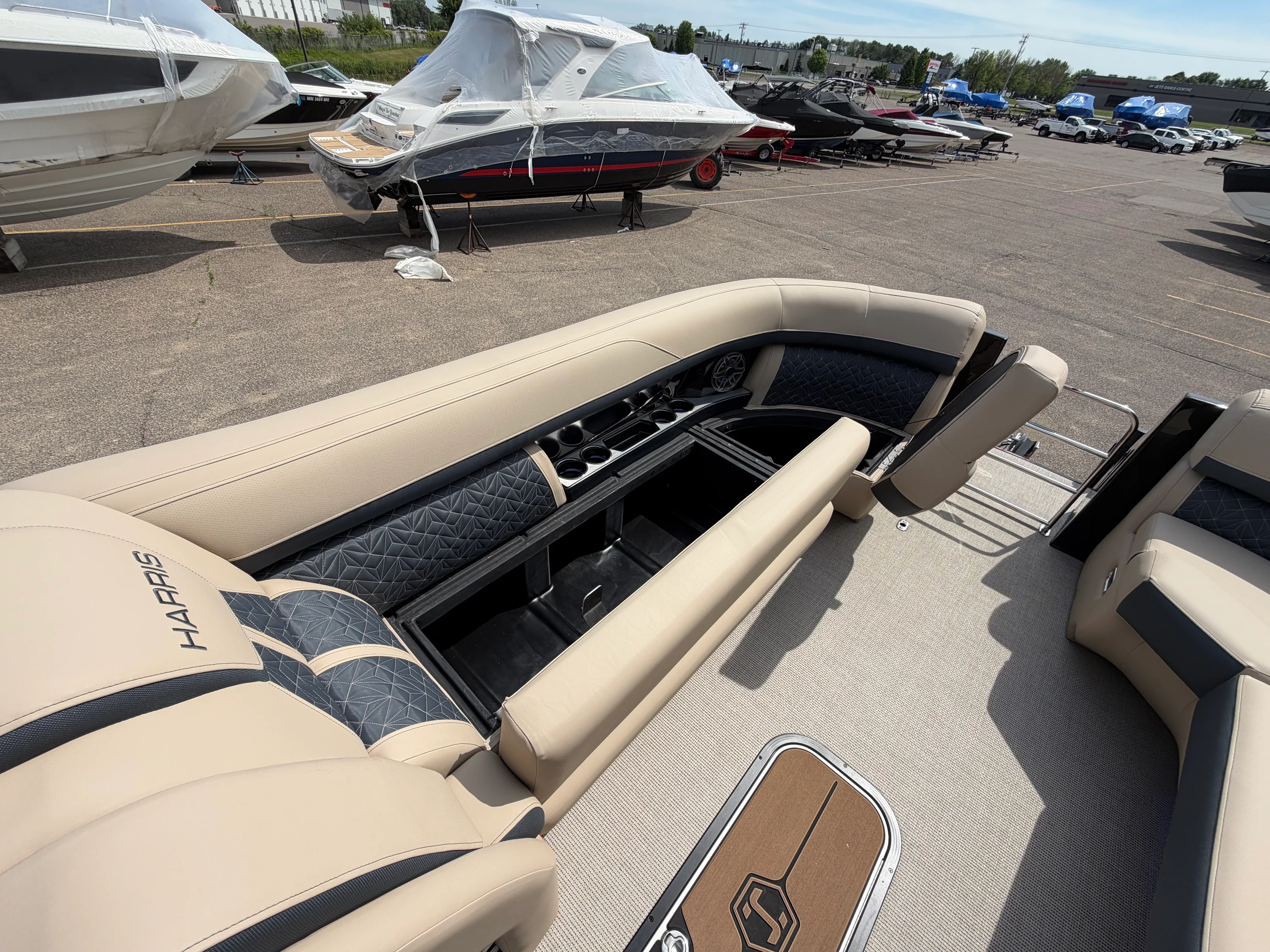 2026 Harris Grand Mariner 250 Image Thumbnail #44