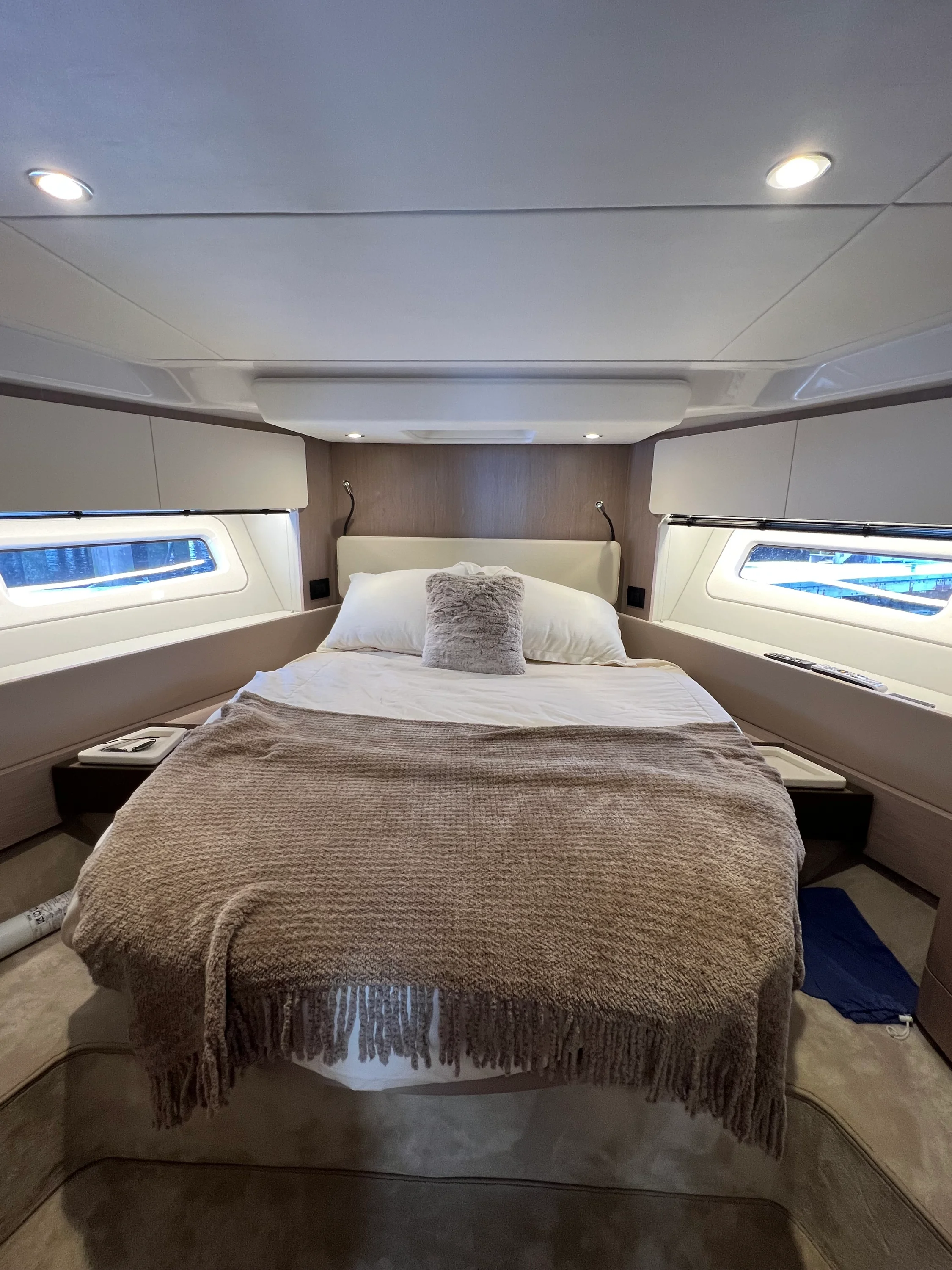 2023 Azimut 50 FLY Image Thumbnail #28