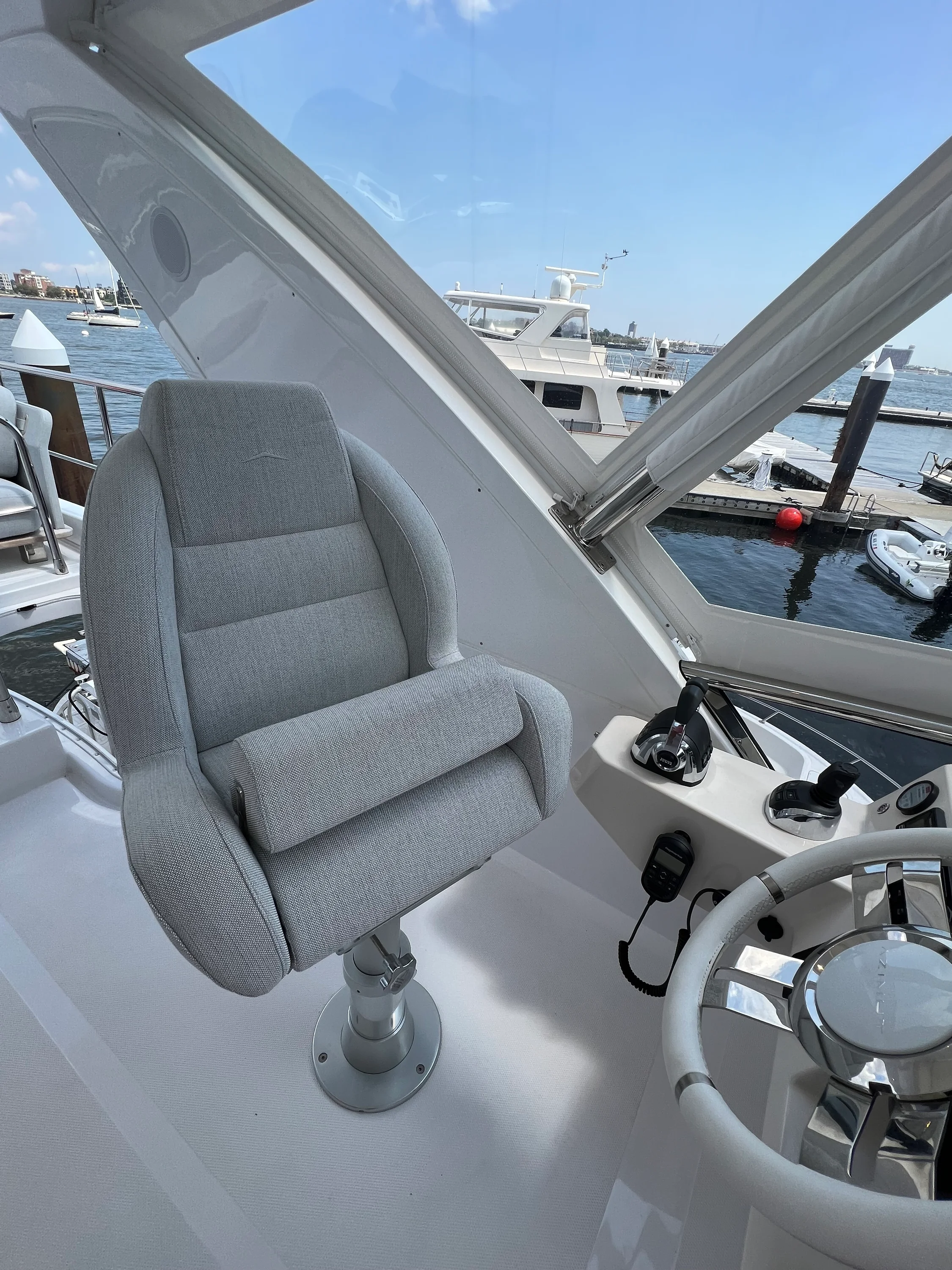 2023 Azimut 50 FLY Image Thumbnail #38