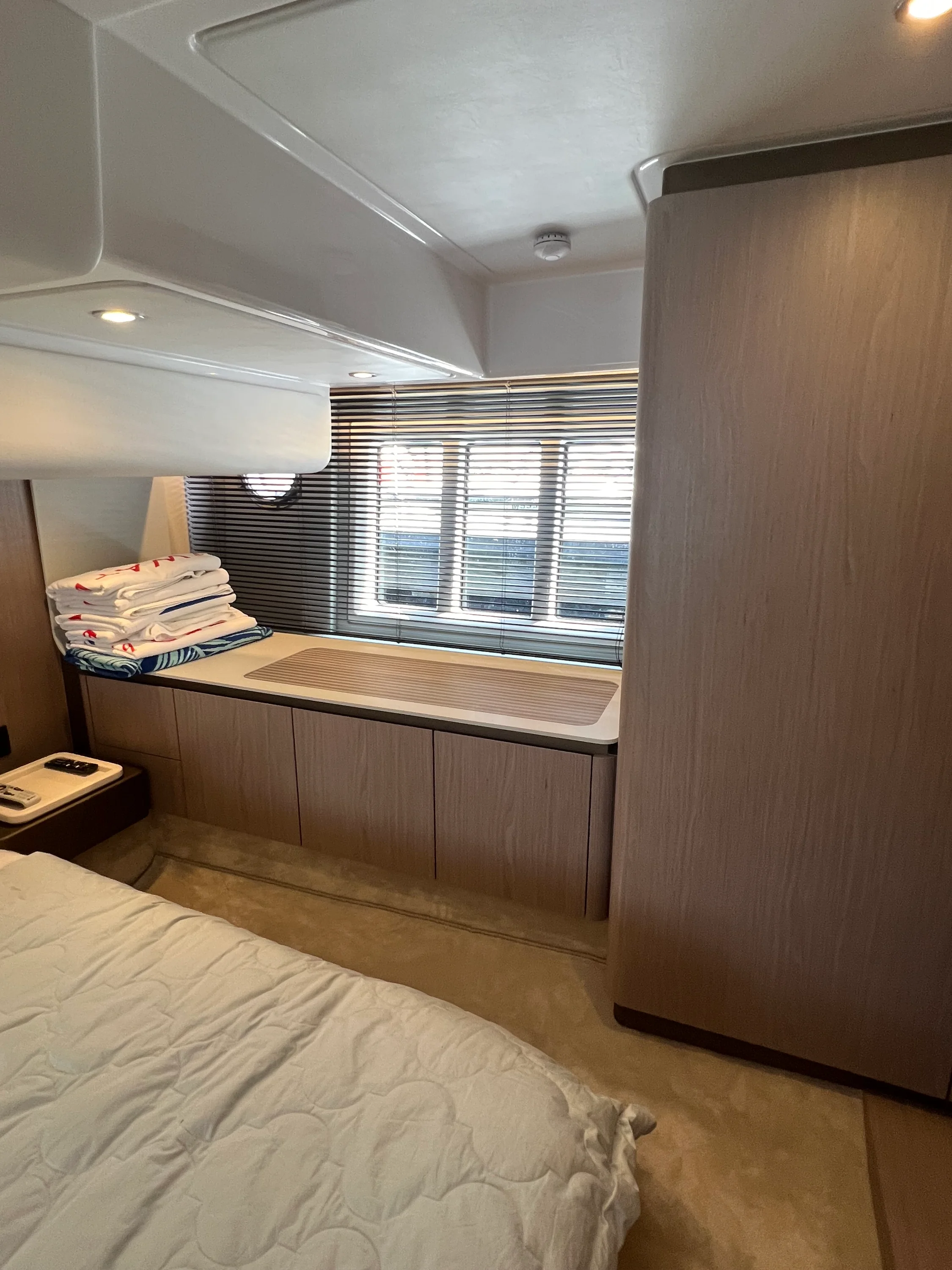 2023 Azimut 50 FLY Image Thumbnail #21