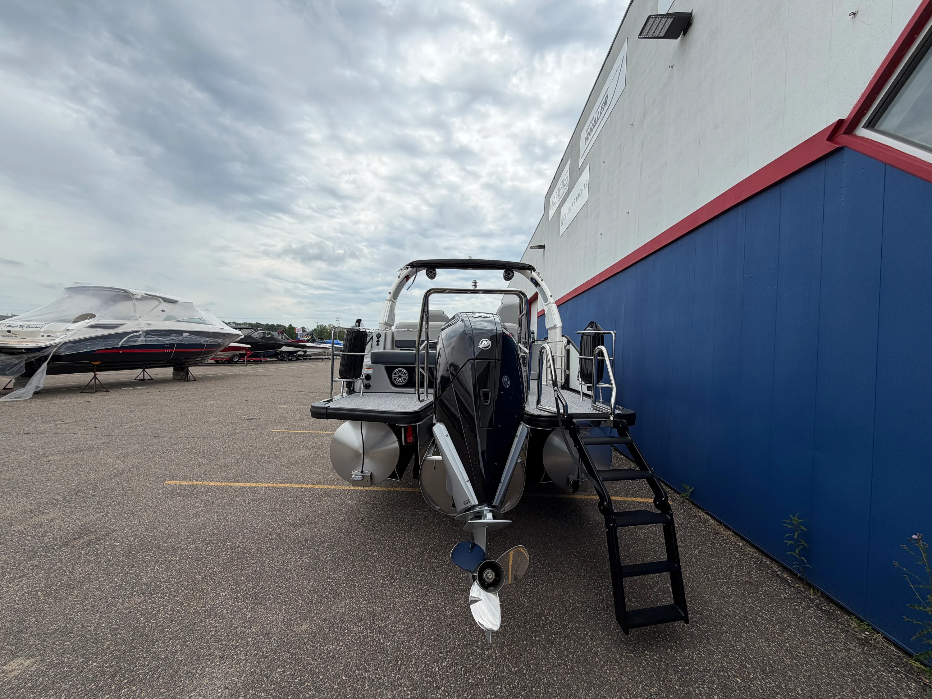 2026 Harris 230 Grand Mariner Image Thumbnail #7