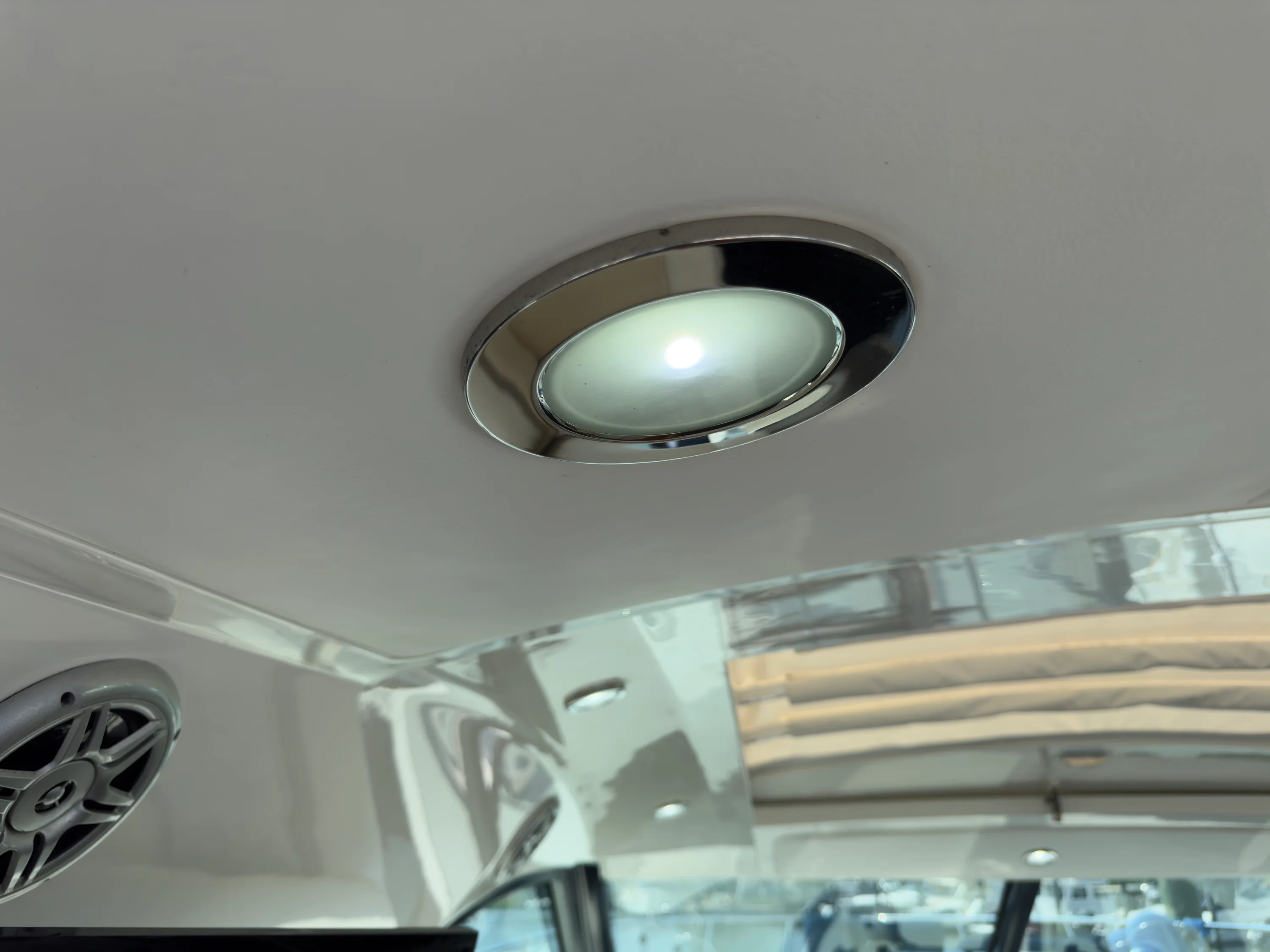 2014 Sea Ray 410 SUNDANCER Image Thumbnail #69