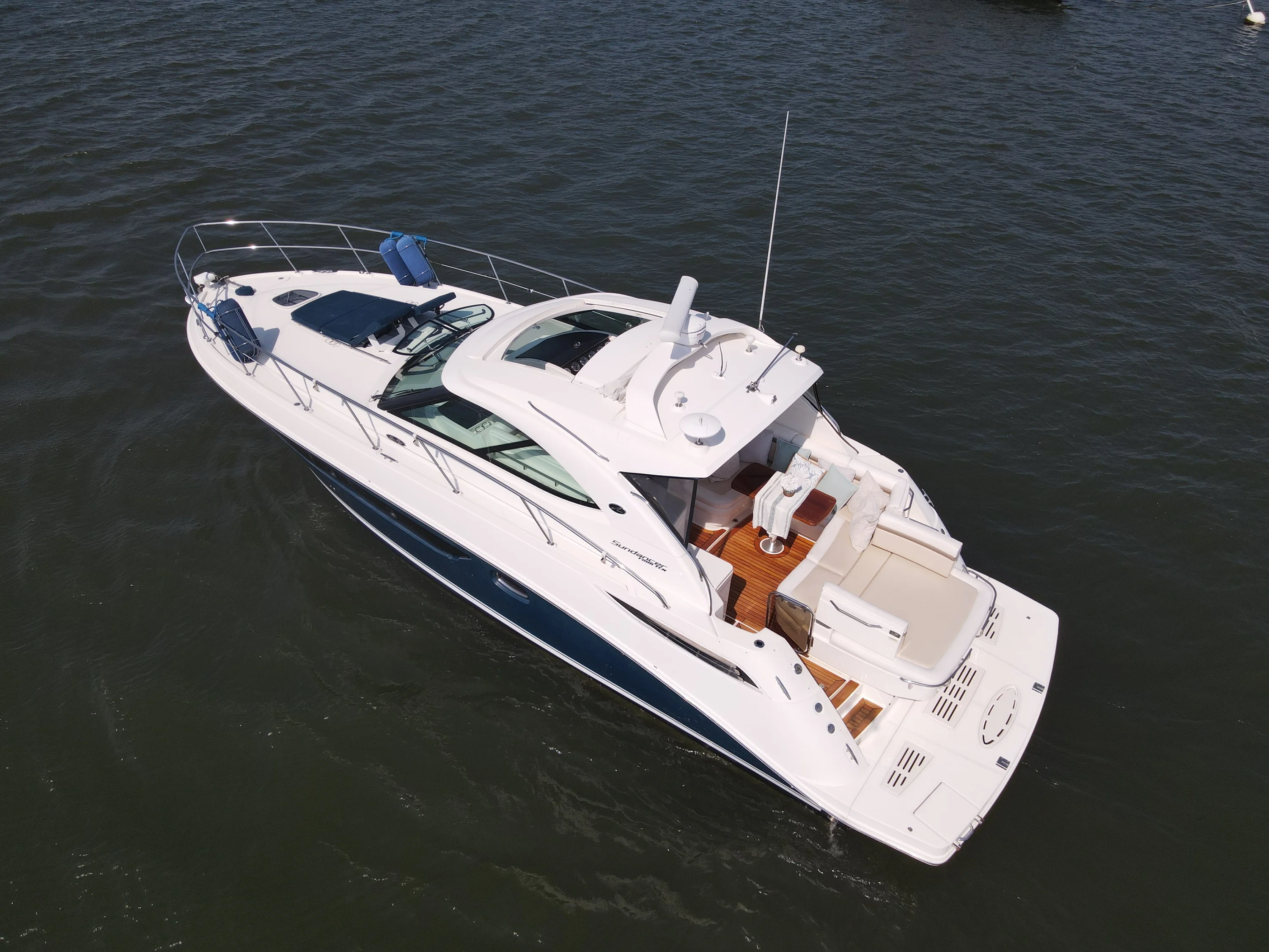 2014 Sea Ray 410 SUNDANCER Image Thumbnail #20
