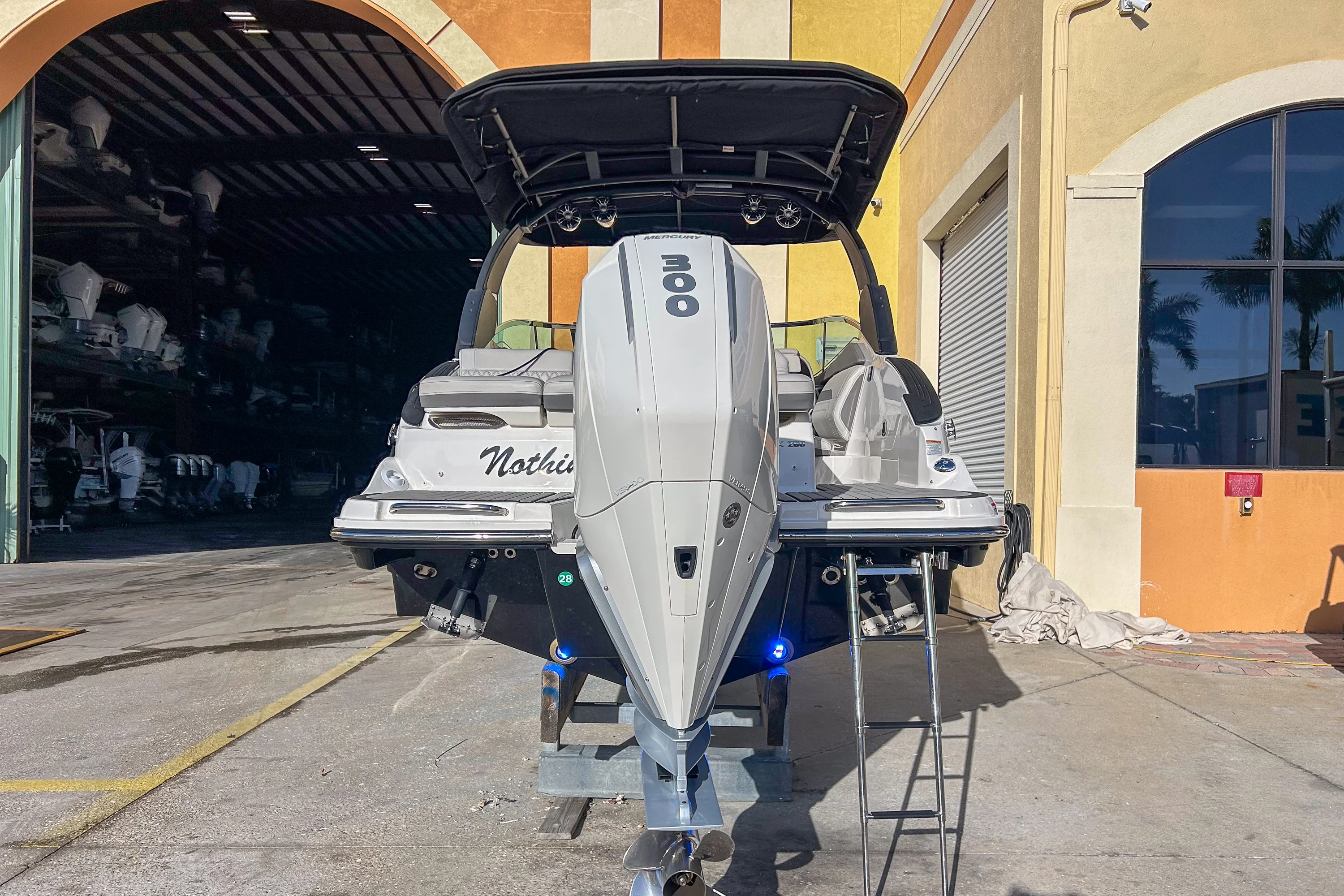 2023 Sea Ray 260 SLX OB Image Thumbnail #10