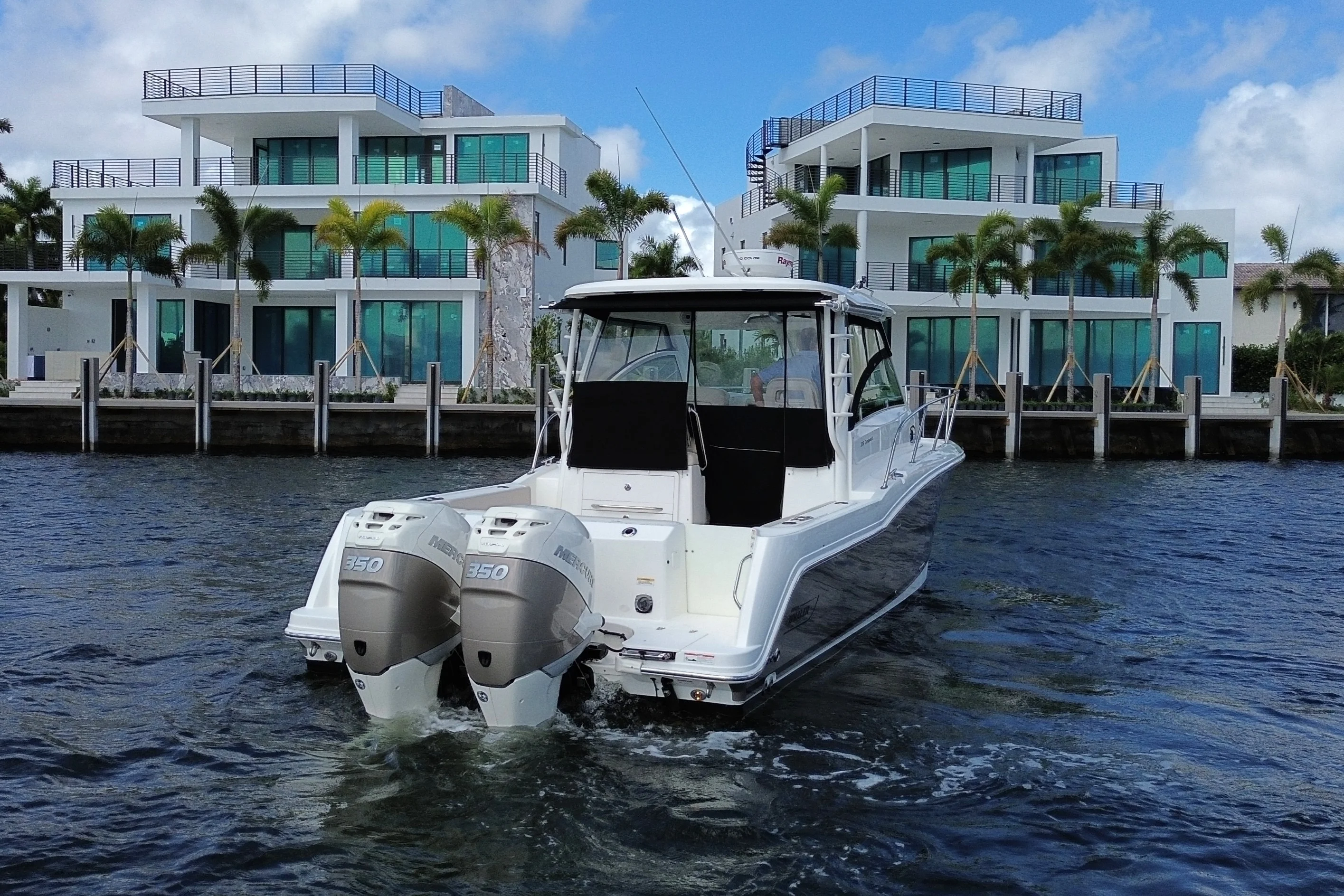 2019 Boston Whaler 315 CONQUEST Image Thumbnail #5
