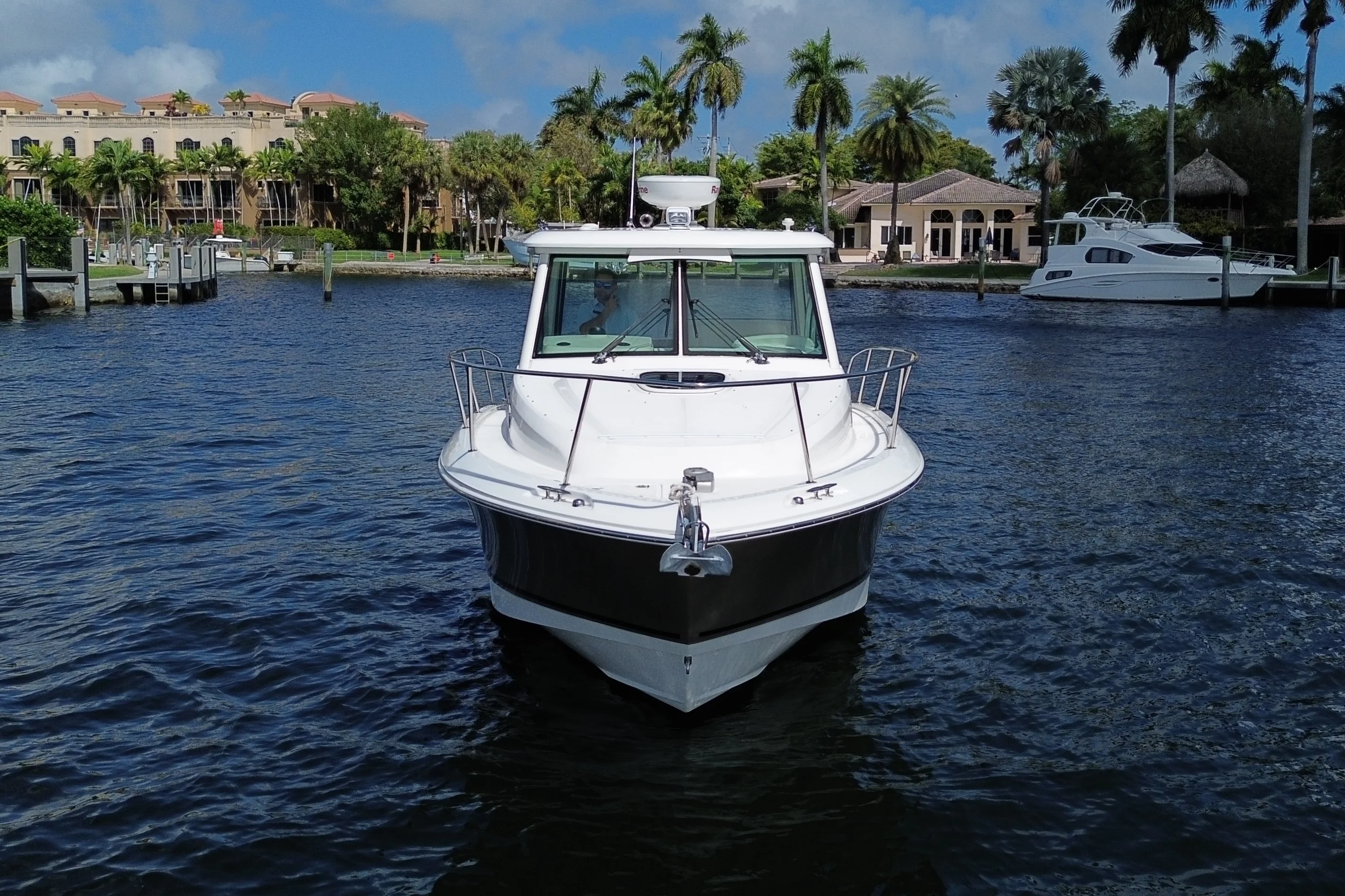 2019 Boston Whaler 315 CONQUEST Image Thumbnail #12