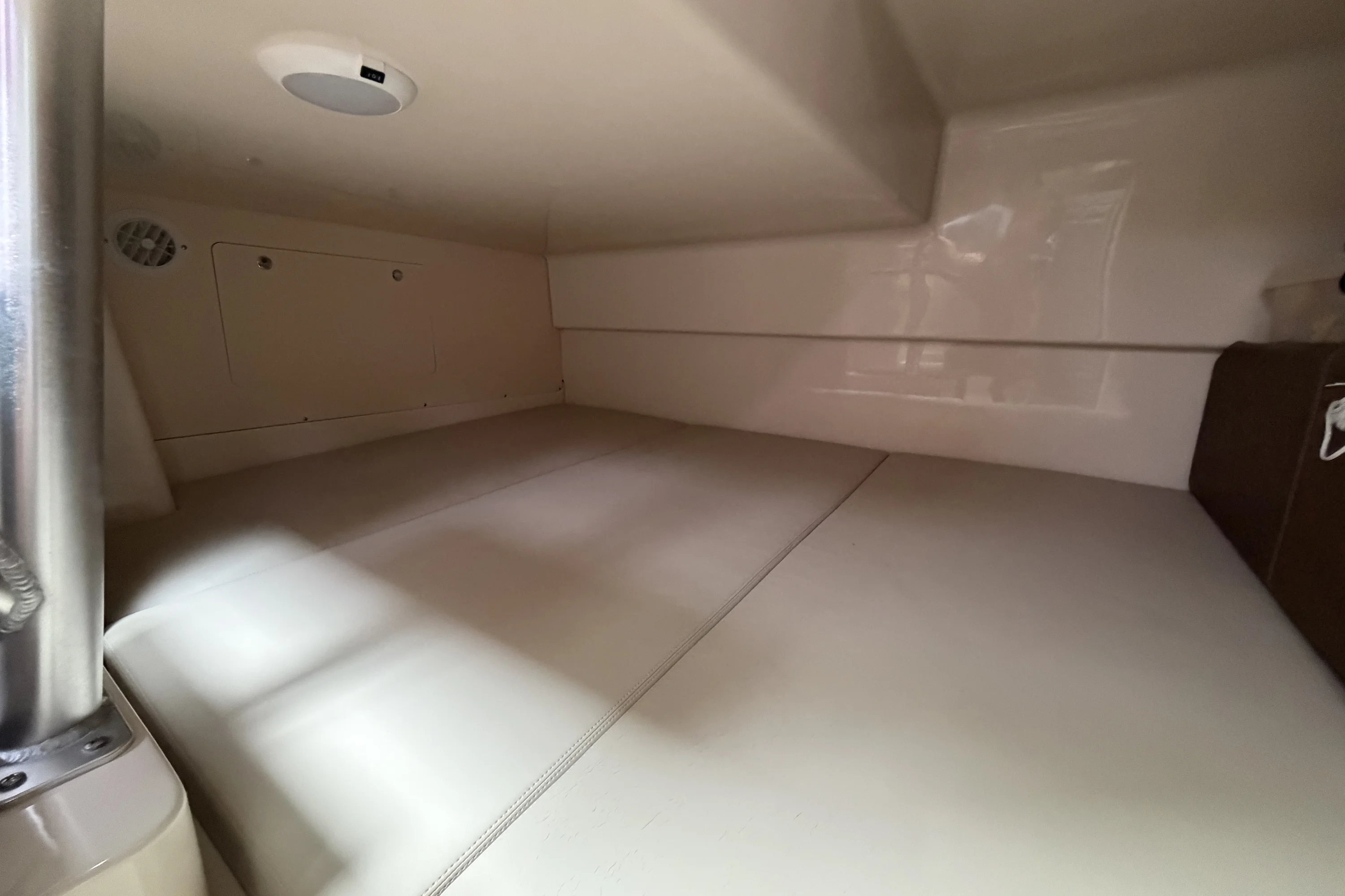 2019 Boston Whaler 315 CONQUEST Image Thumbnail #35