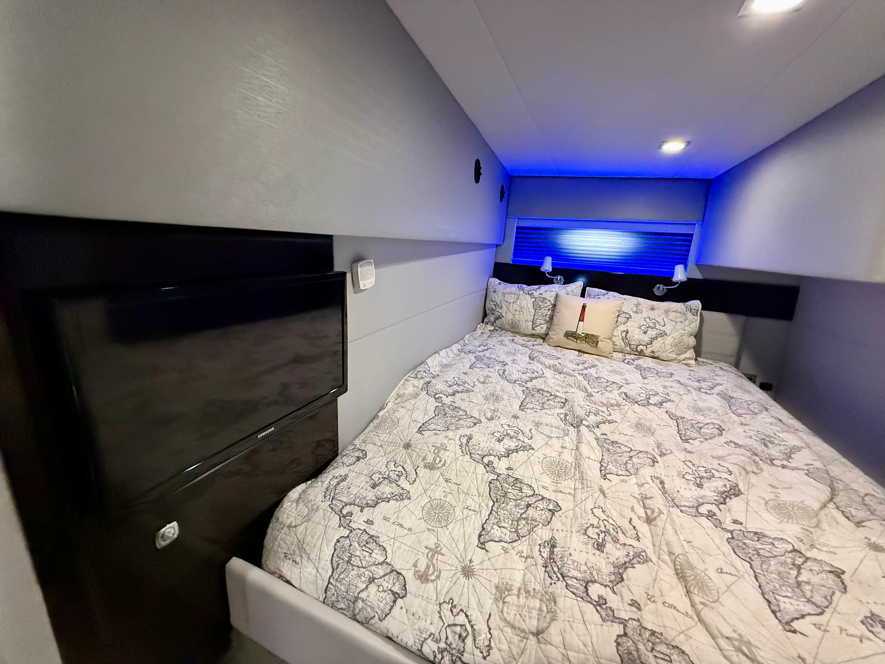 2018 Formula 45 YACHT Image Thumbnail #60