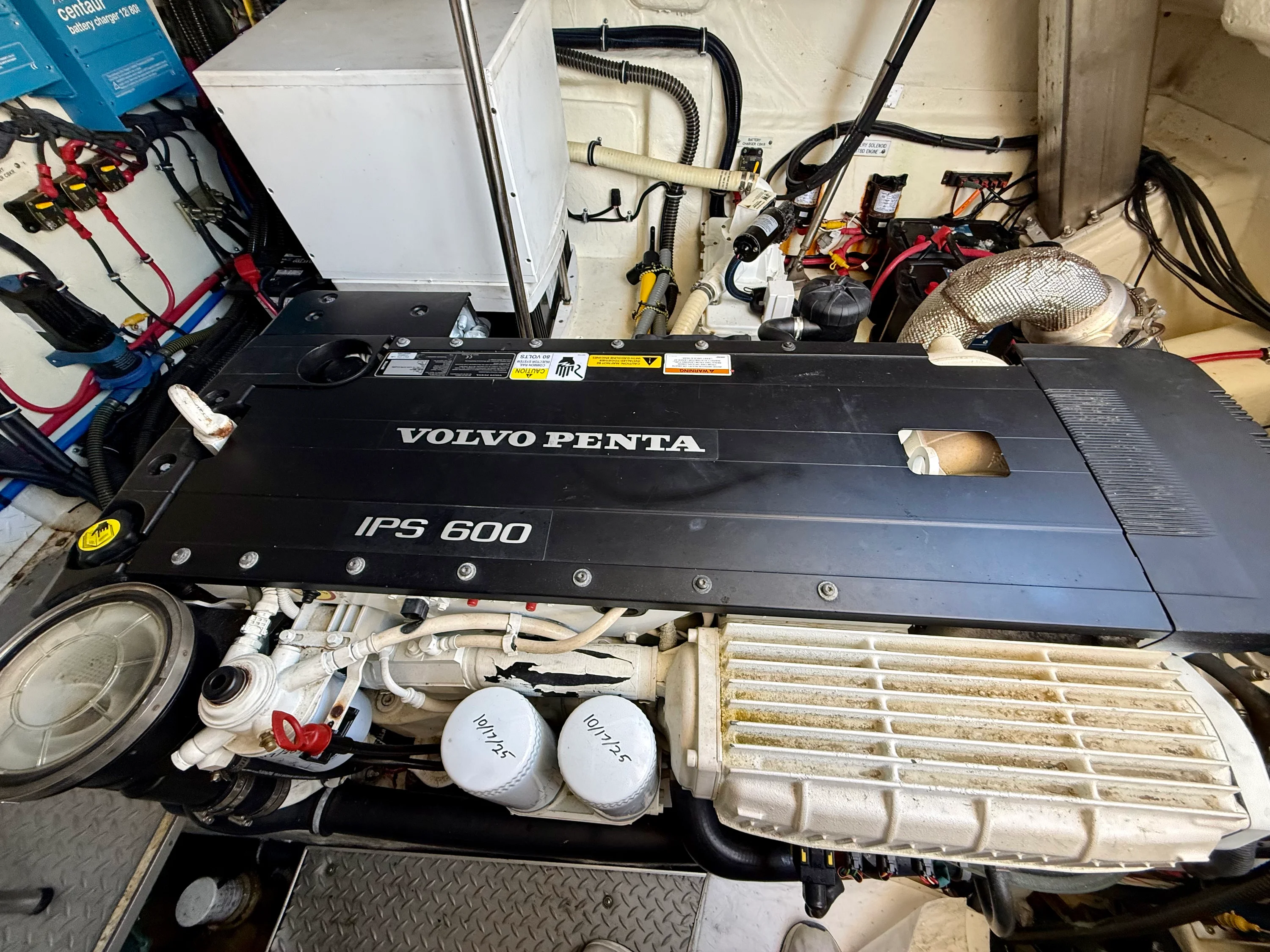 2018 Formula 45 YACHT Image Thumbnail #16