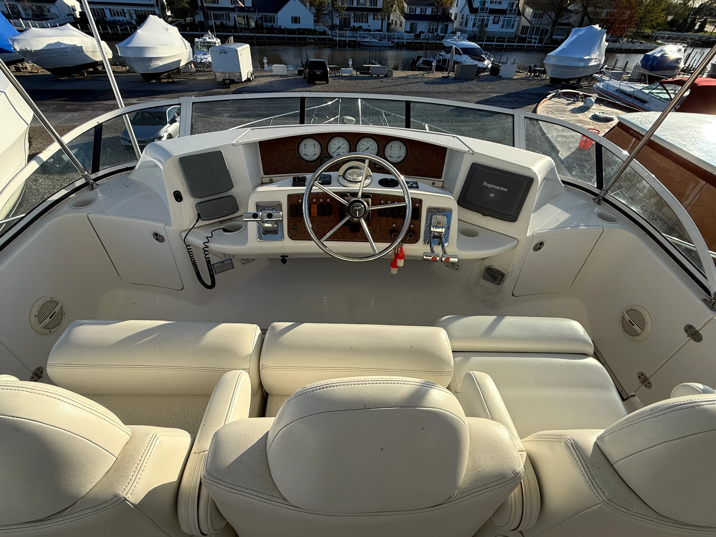2004 Silverton 39 MOTOR YACHT Image Thumbnail #8