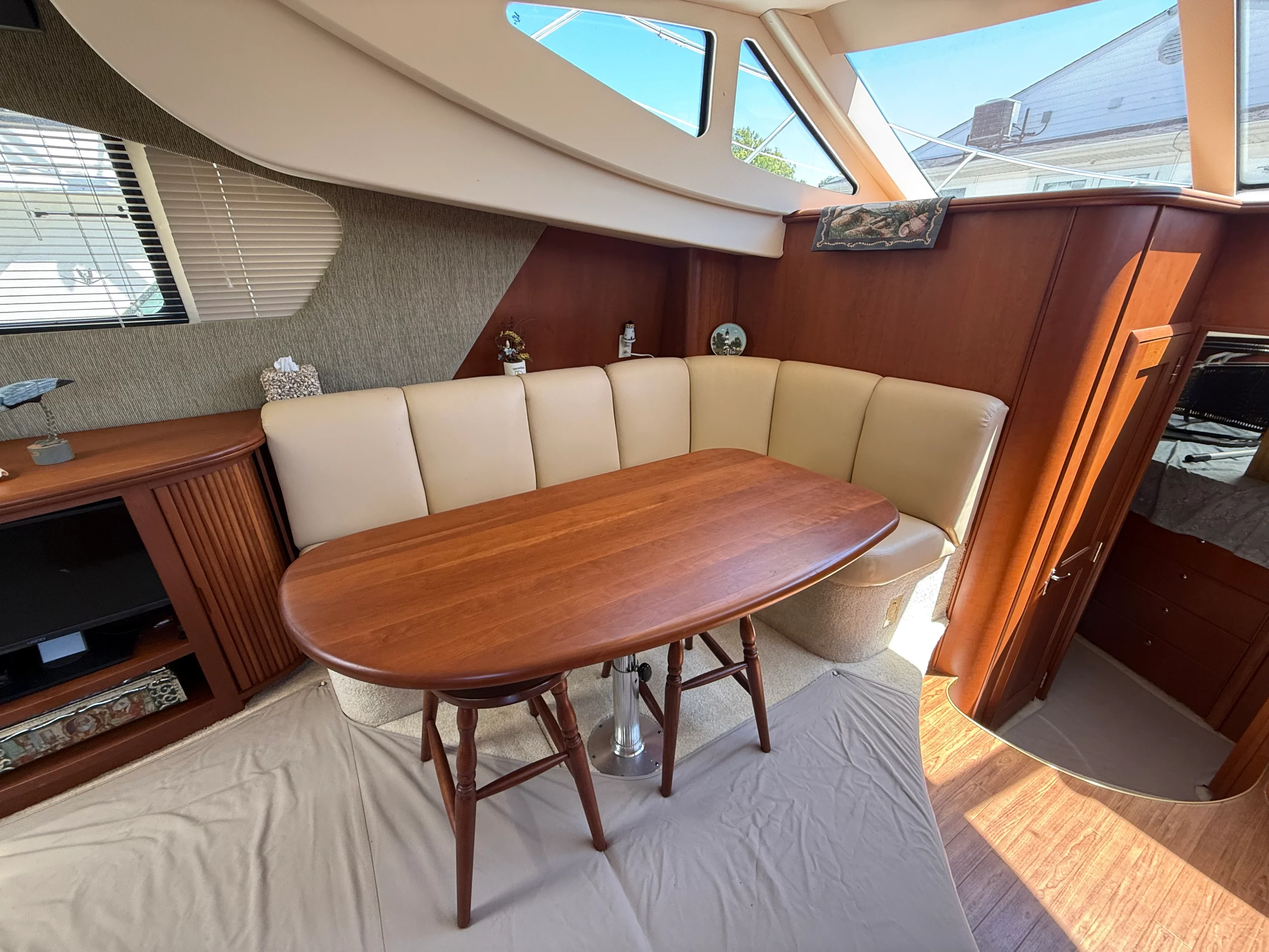 2004 Silverton 39 MOTOR YACHT Image Thumbnail #29