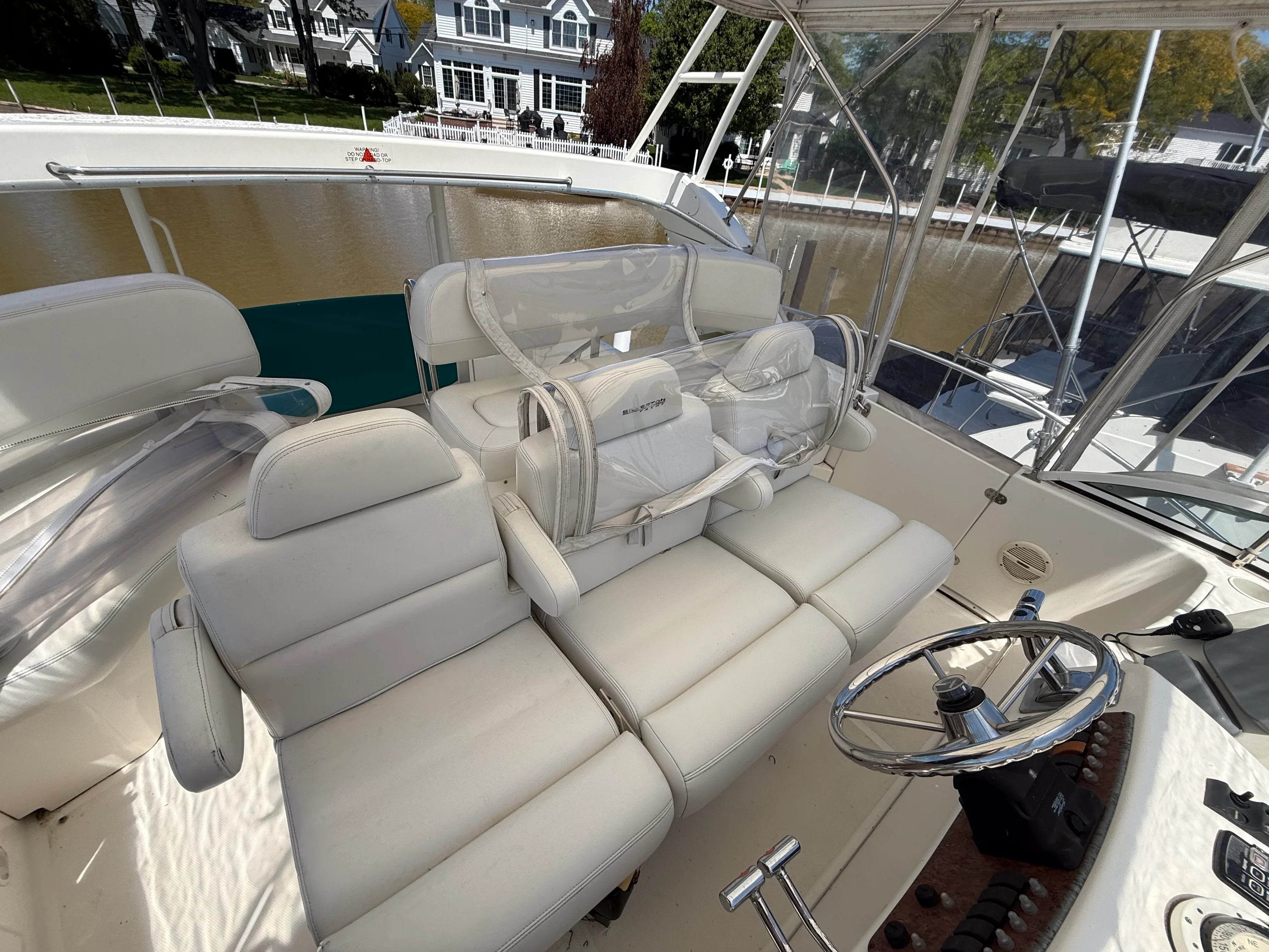 2004 Silverton 39 MOTOR YACHT Image Thumbnail #18