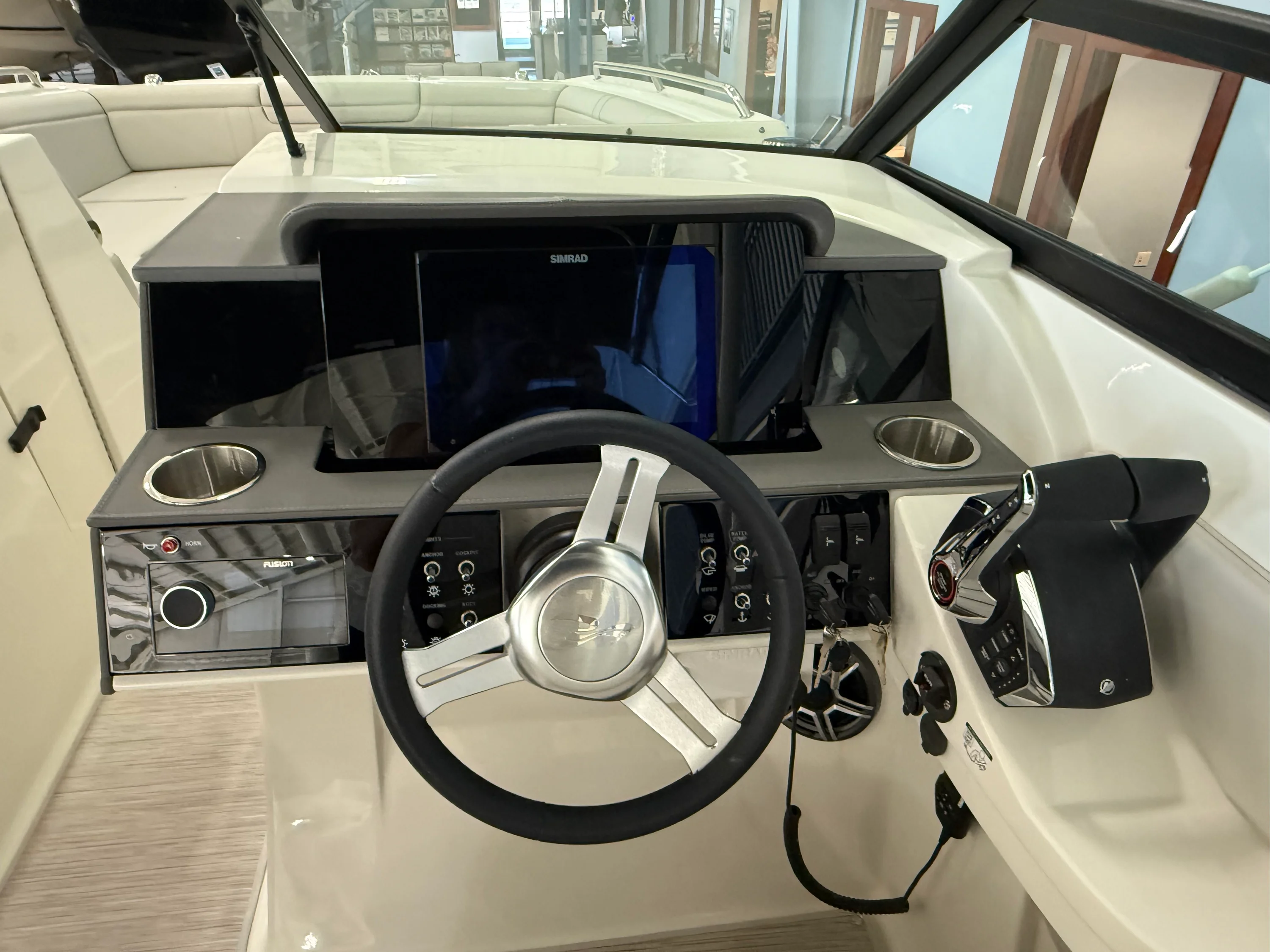 2026 Sea Ray SDX 290 Outboard Image Thumbnail #16