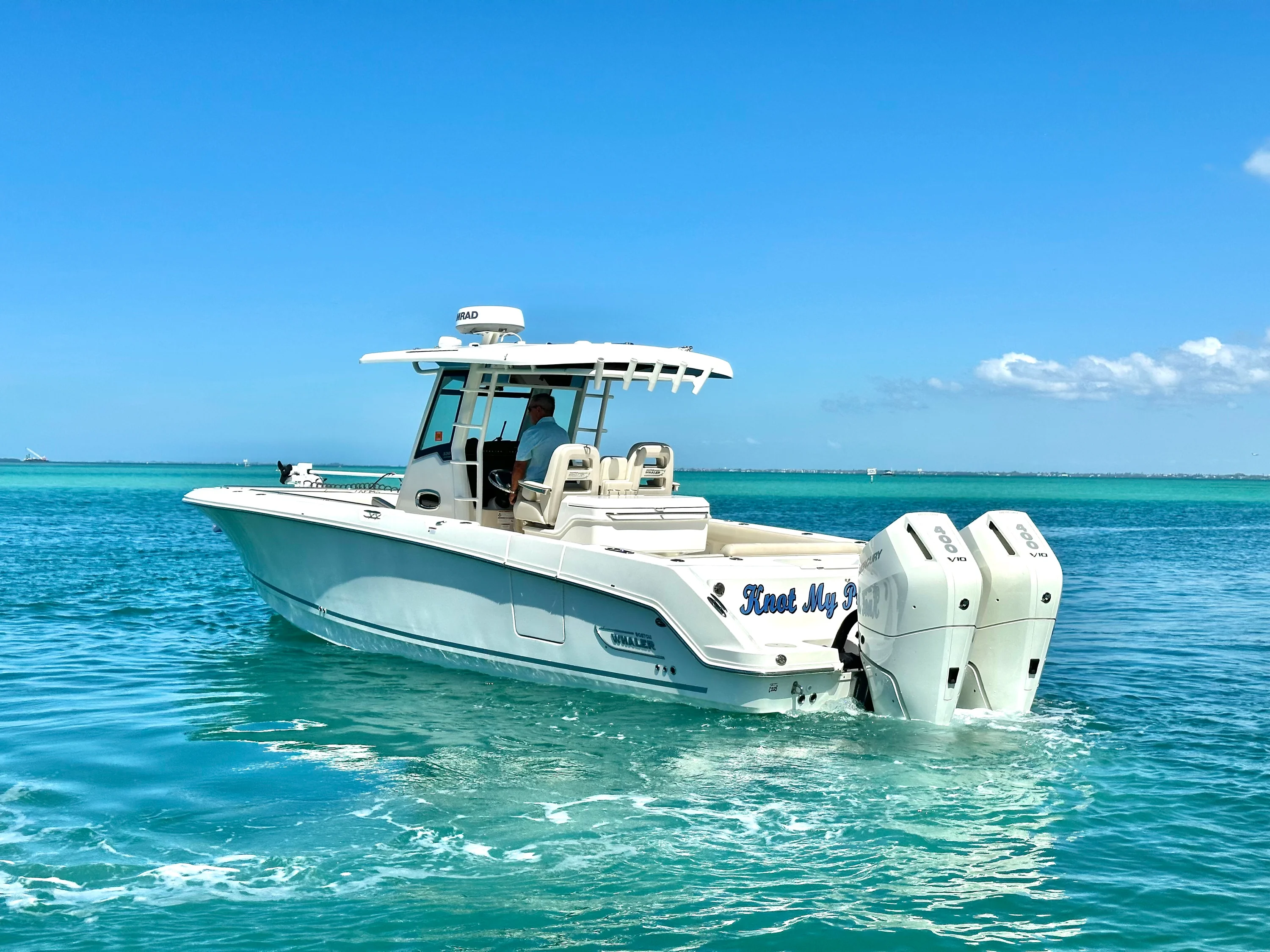 2024 Boston Whaler 330 OUTRAGE Image Thumbnail #7