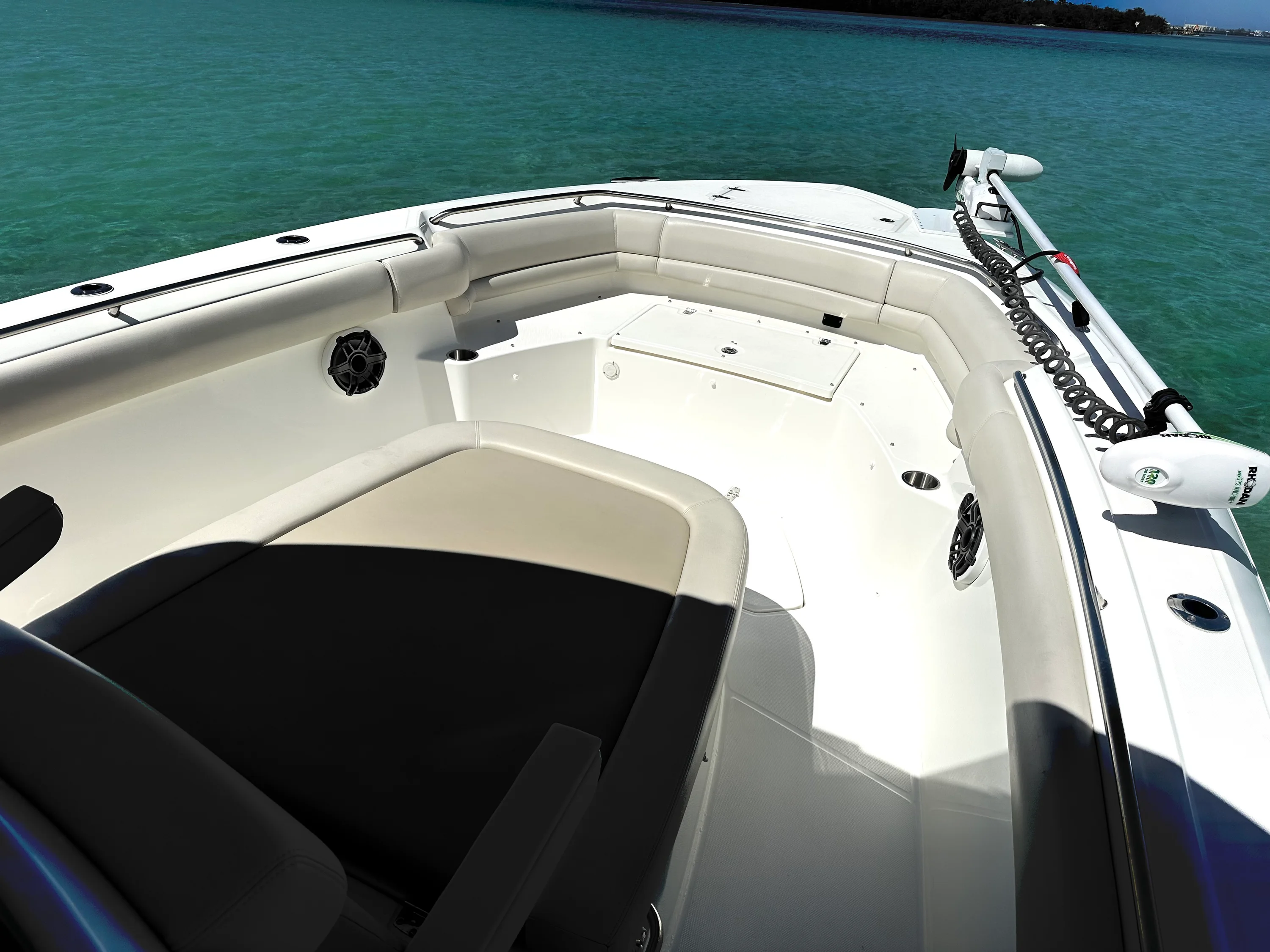 2024 Boston Whaler 330 OUTRAGE Image Thumbnail #25