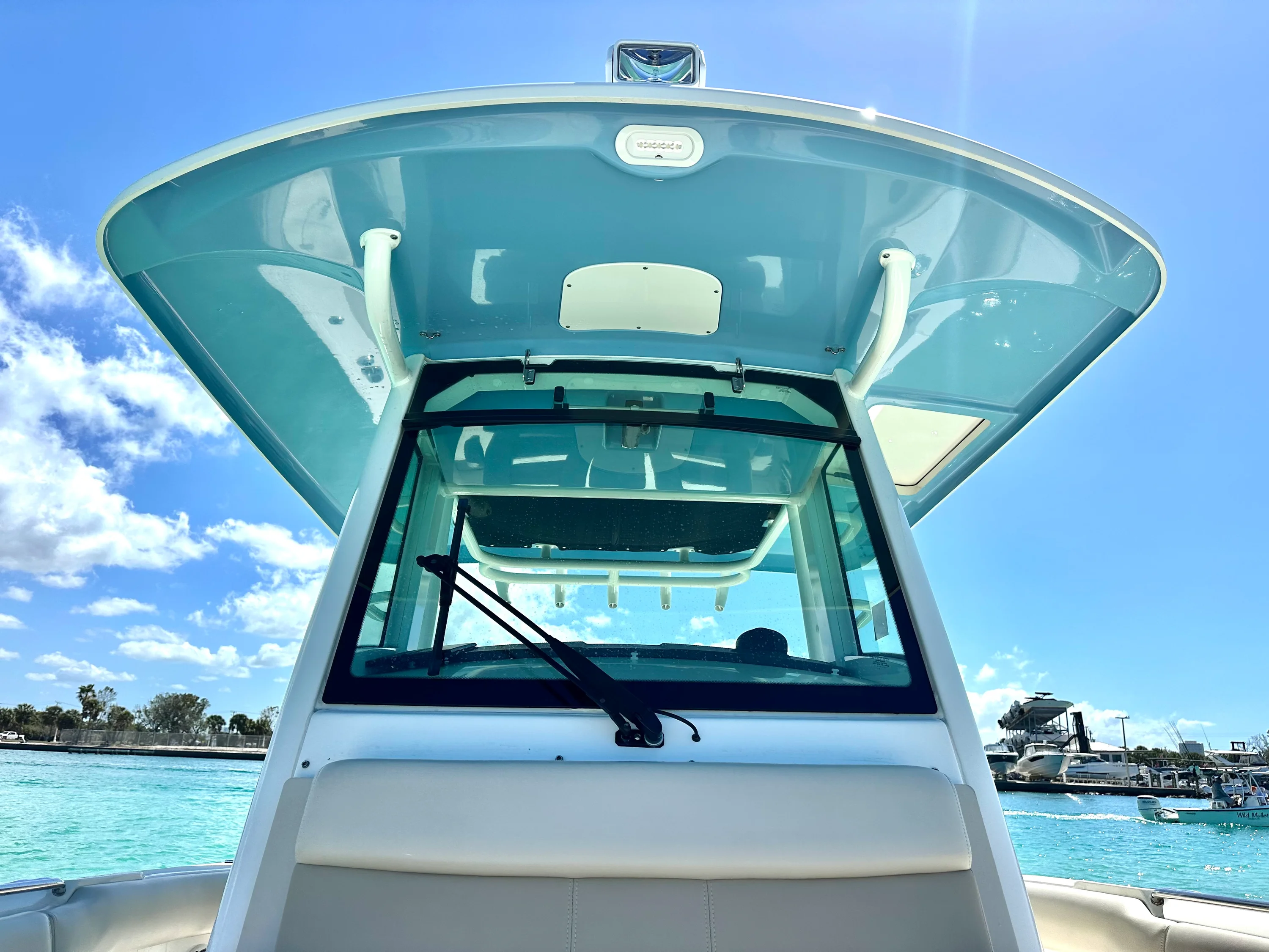 2024 Boston Whaler 330 OUTRAGE Image Thumbnail #21
