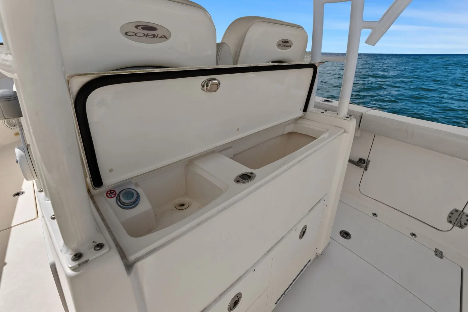 2019 Cobia 301 CC Image Thumbnail #51