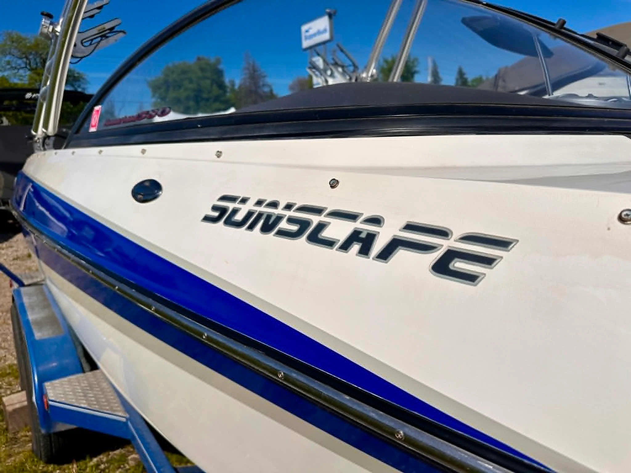 2004 Malibu SUNSCAPE 23 LSV Image Thumbnail #27
