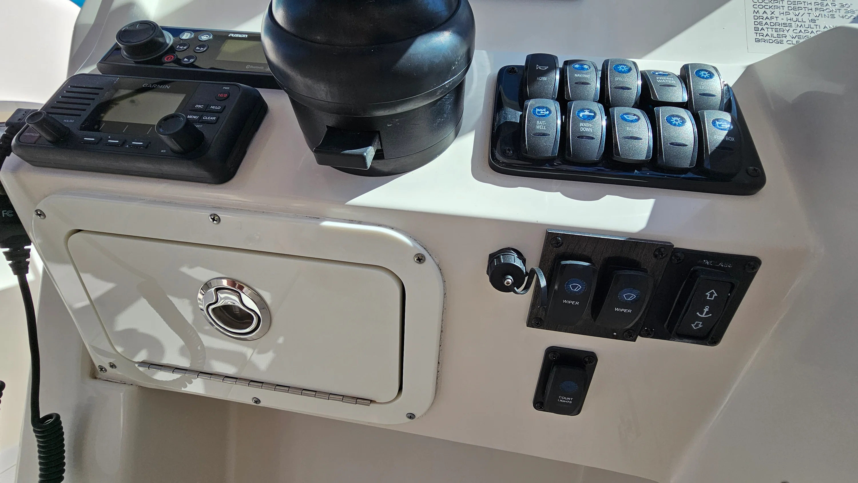 2019 Sailfish 275 DC Image Thumbnail #13