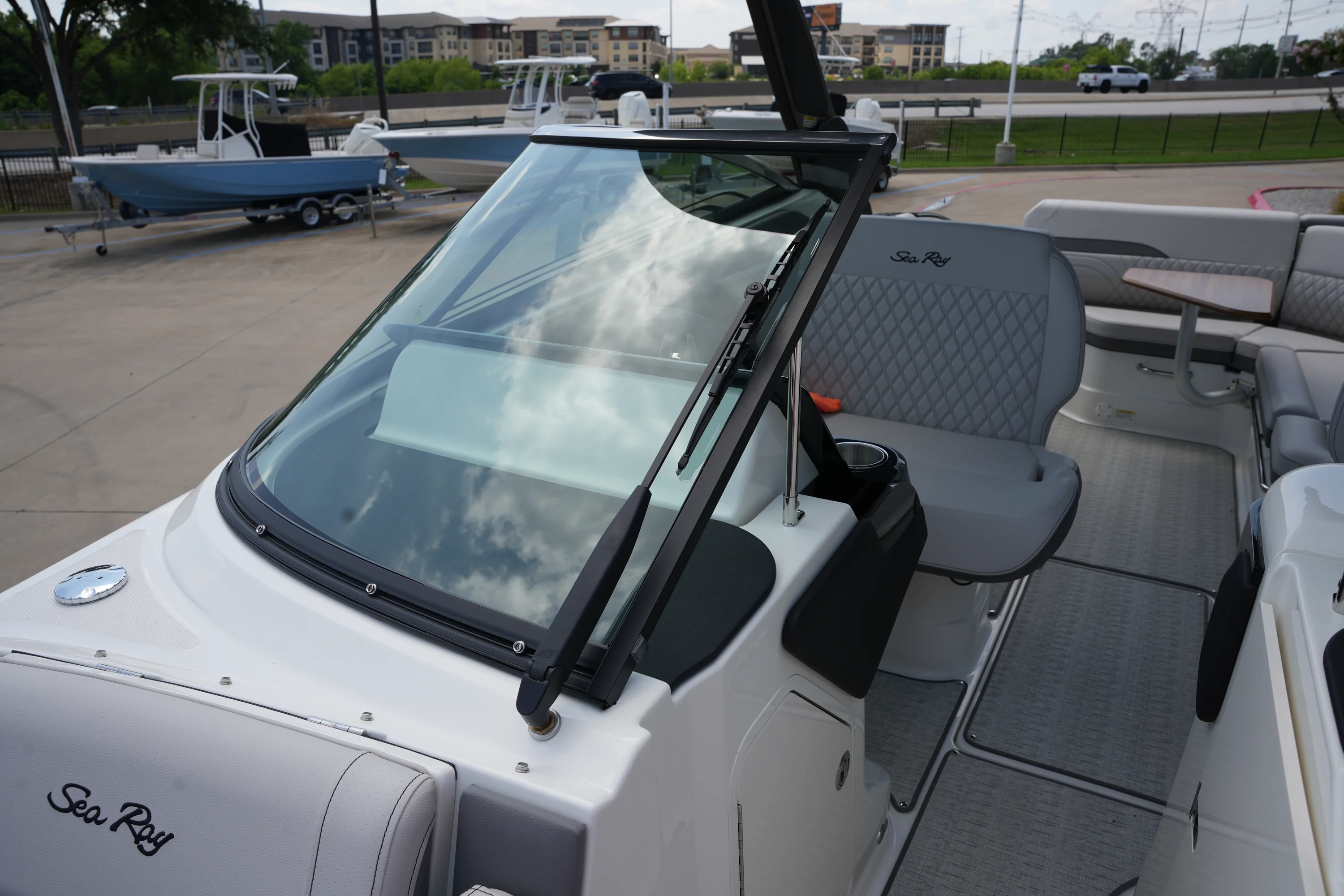 2026 Sea Ray SLX 280 Image Thumbnail #46