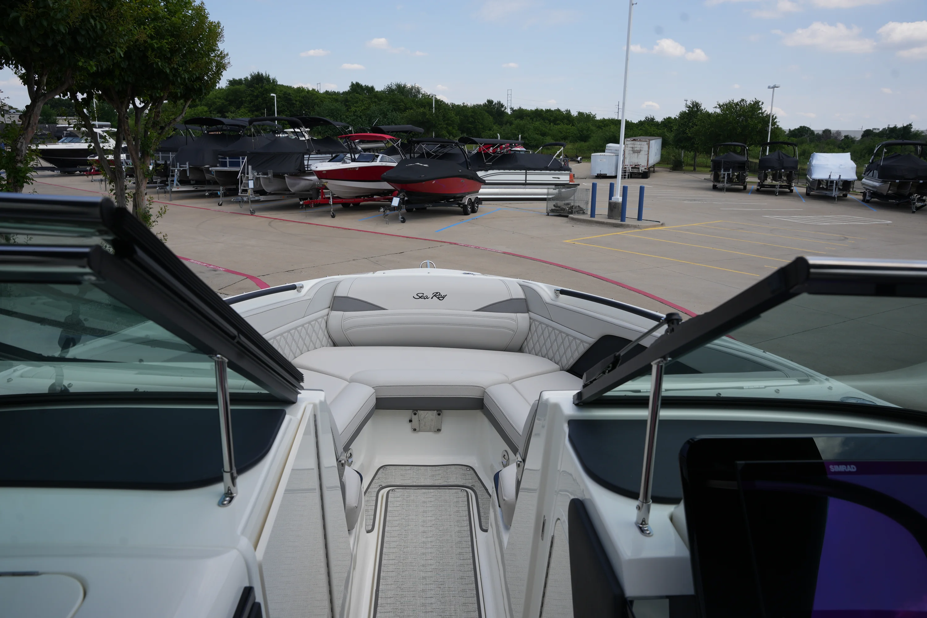 2026 Sea Ray SLX 280 Image Thumbnail #38