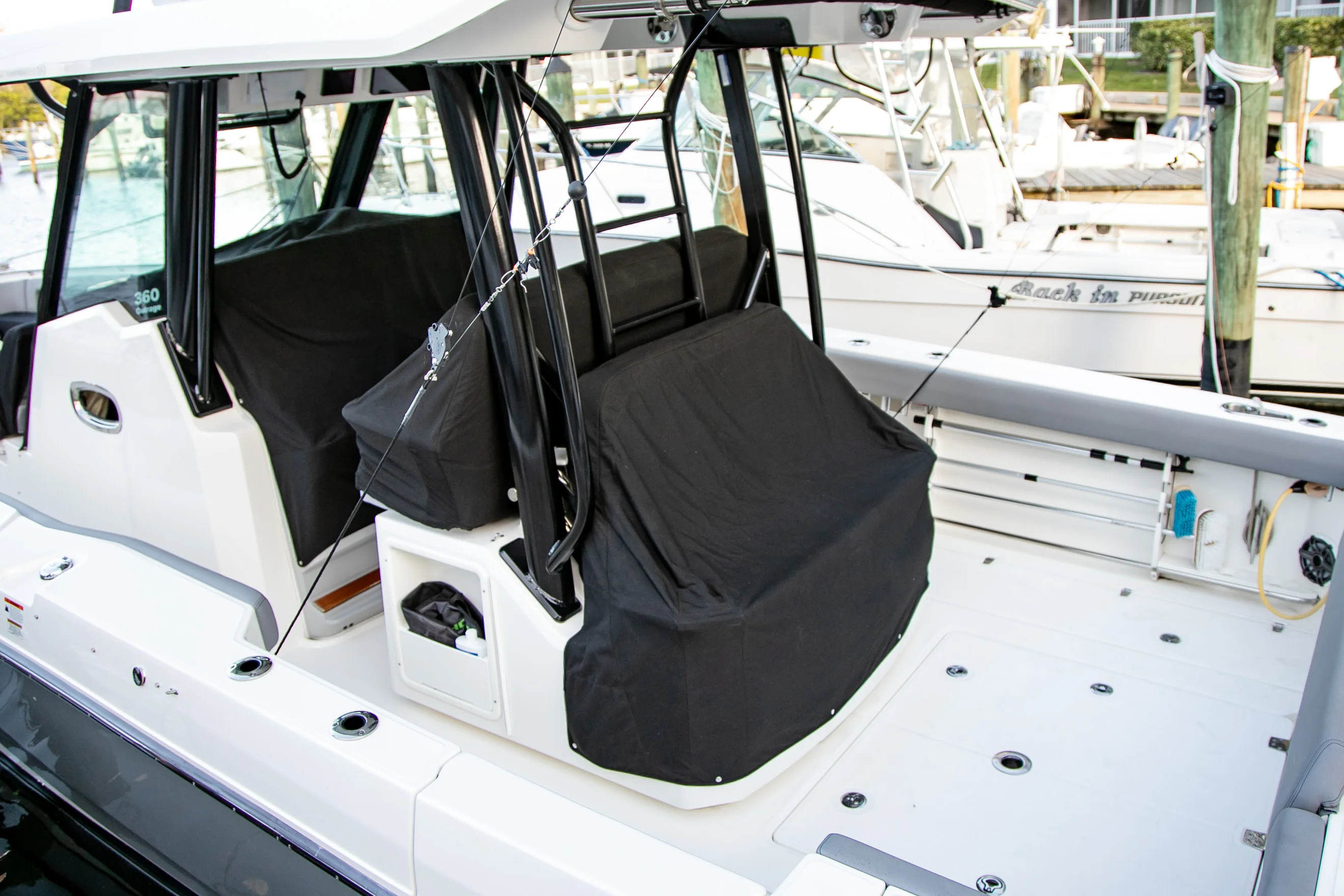 2023 Boston Whaler 360 OUTRAGE Image Thumbnail #46