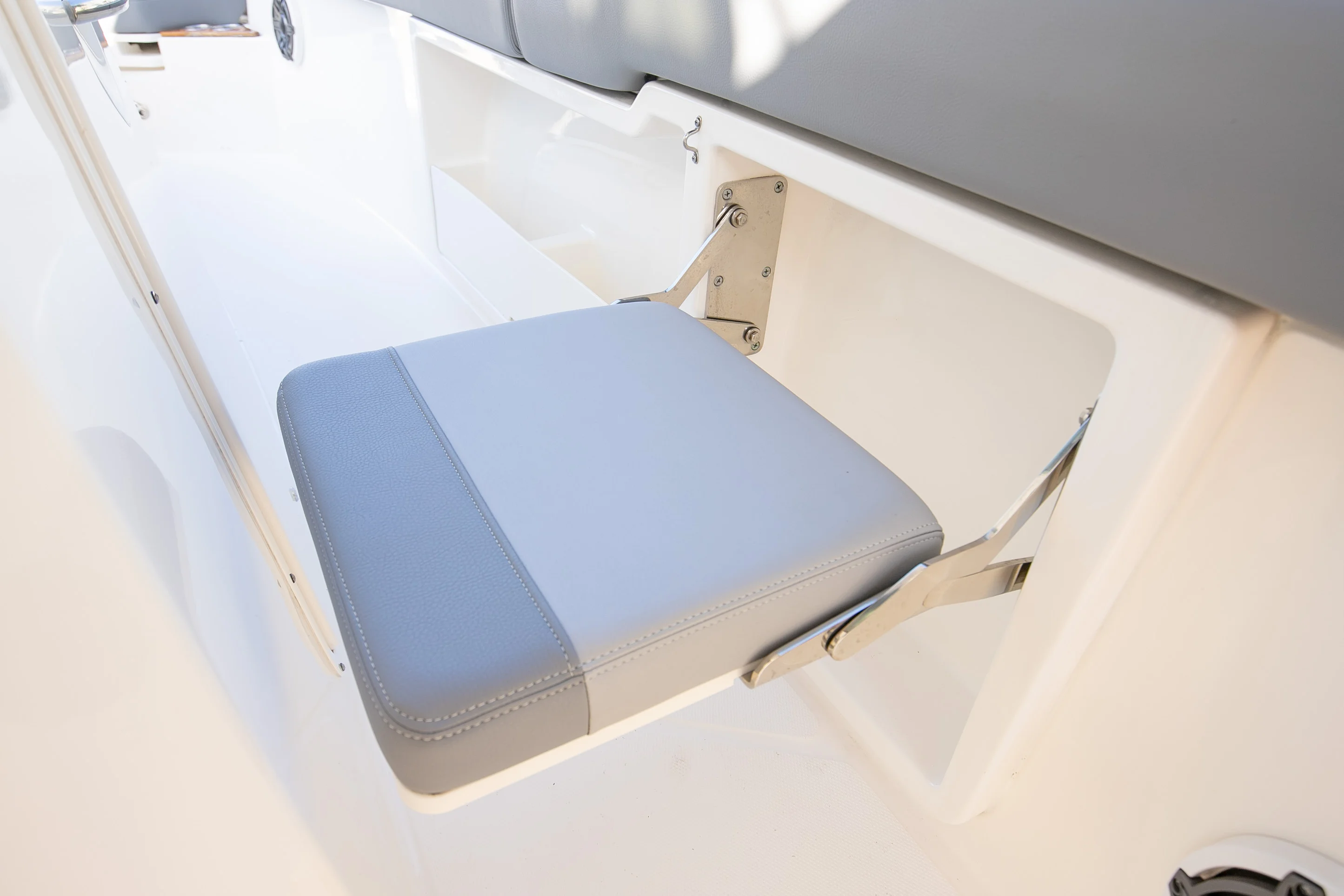 2023 Boston Whaler 360 OUTRAGE Image Thumbnail #20