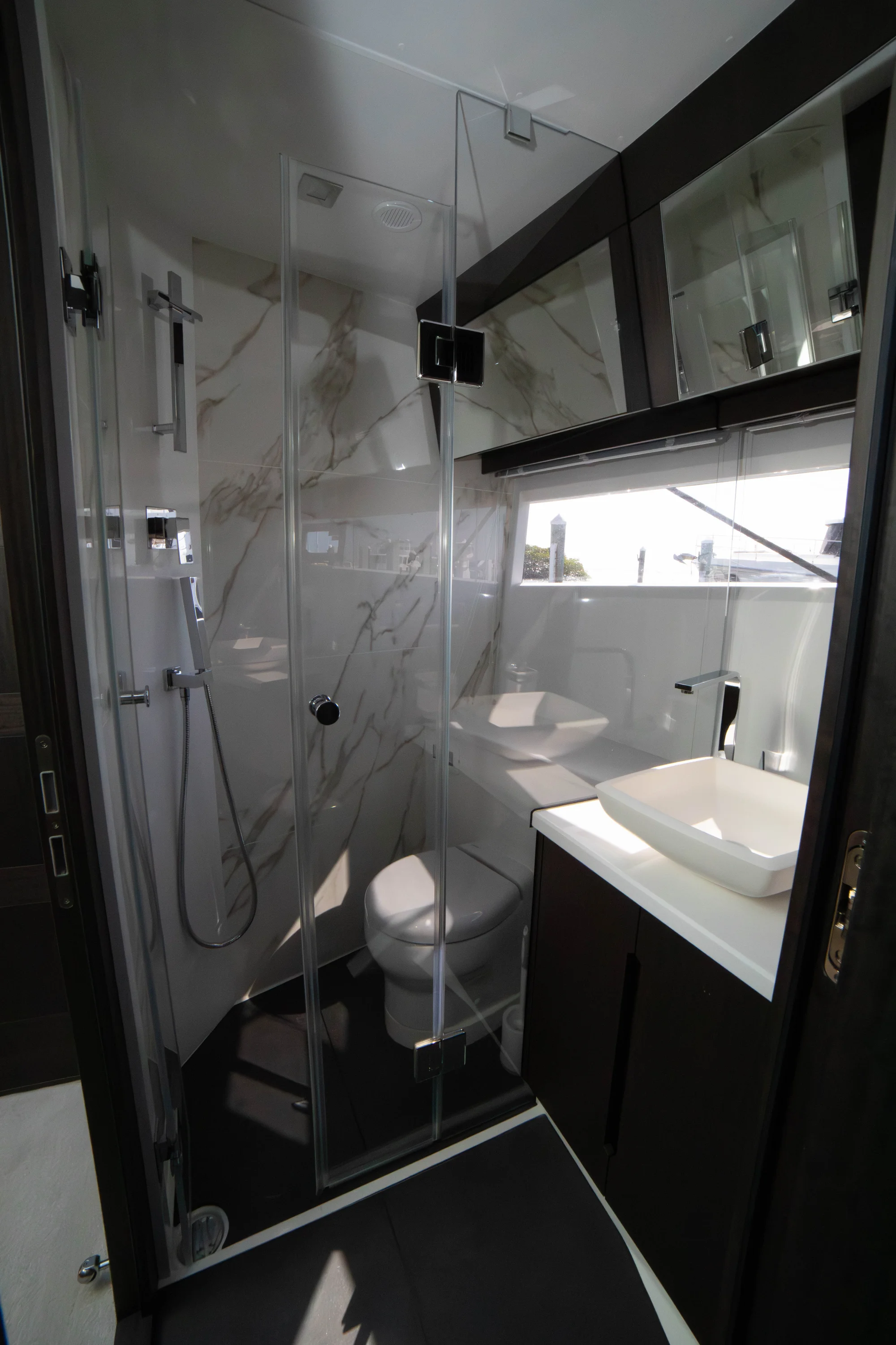 2024 Galeon 510 SKY Image Thumbnail #32