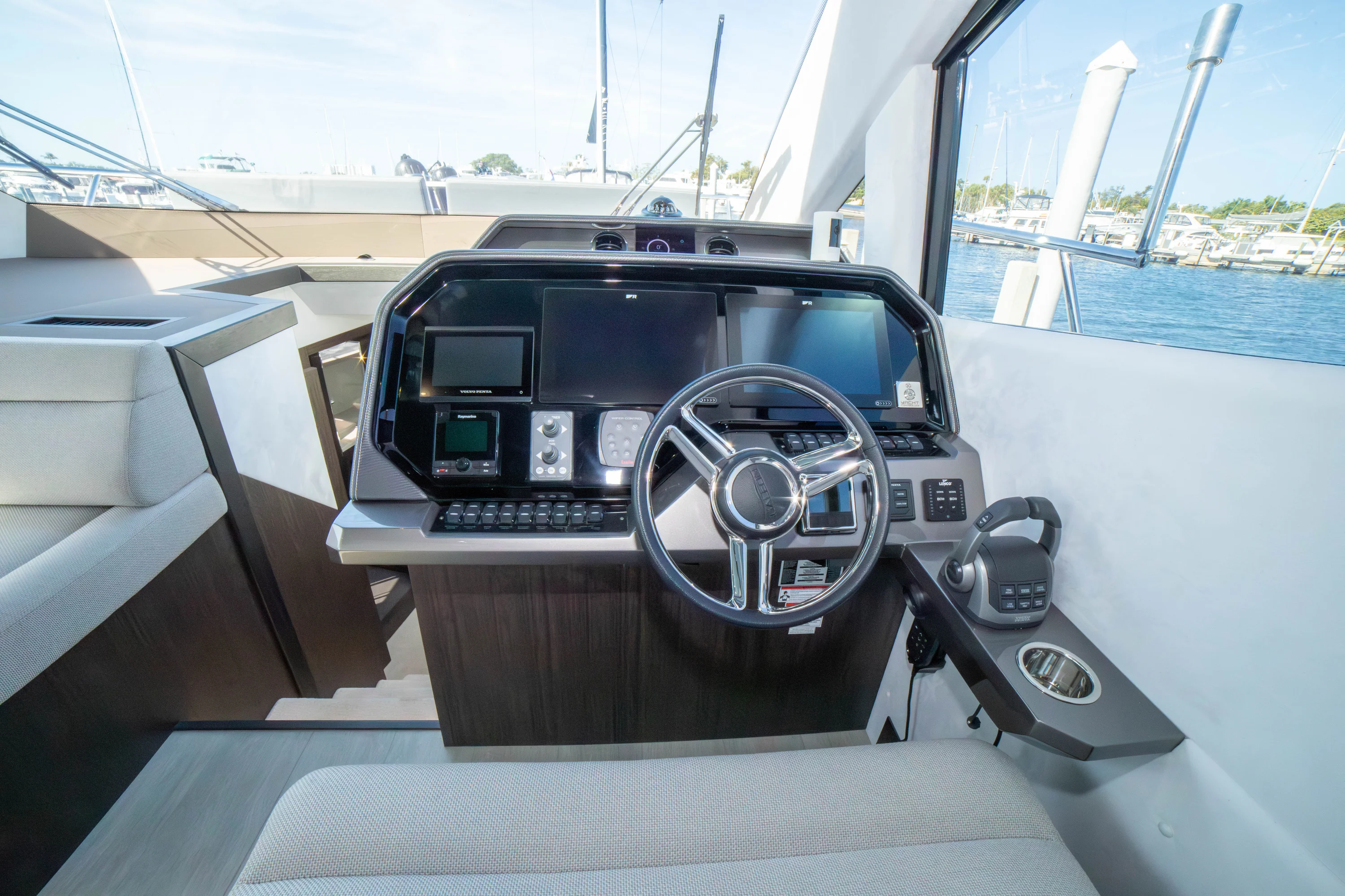 2024 Galeon 510 SKY Image Thumbnail #27